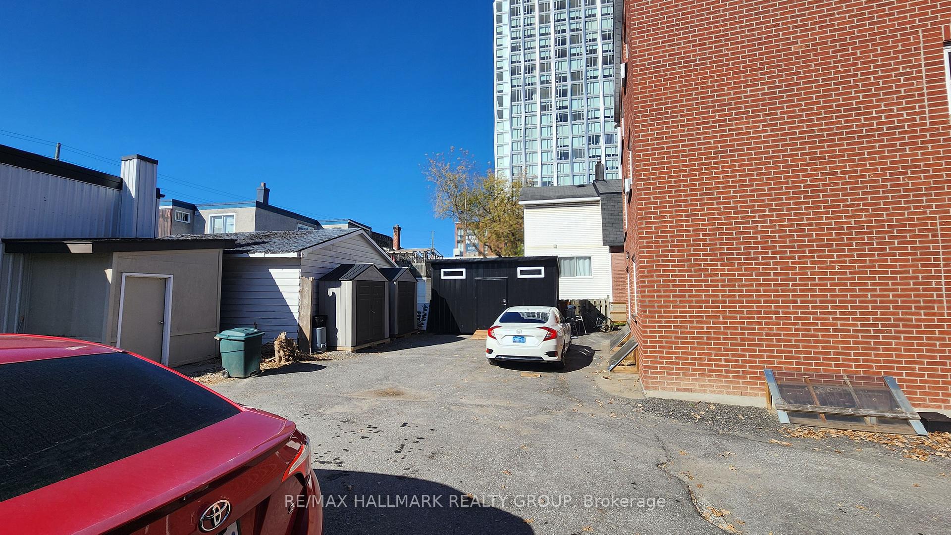 Photo 6 of 346 Winona Avenue, Ottawa, Westboro South — HOMEH