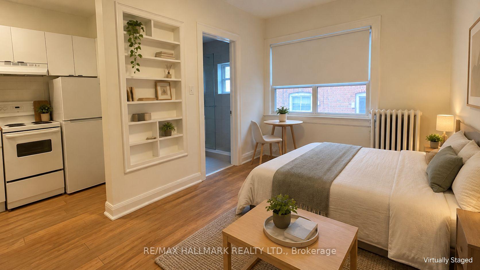 Photo of Unit 14, 595 St Clair Avenue W