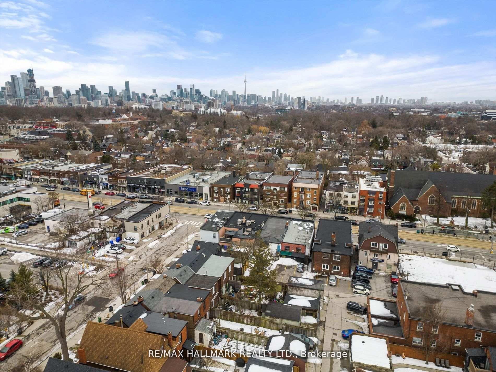 Photo 16 of Unit 14, 595 St Clair Avenue W, Toronto, Wychwood — HOMEH