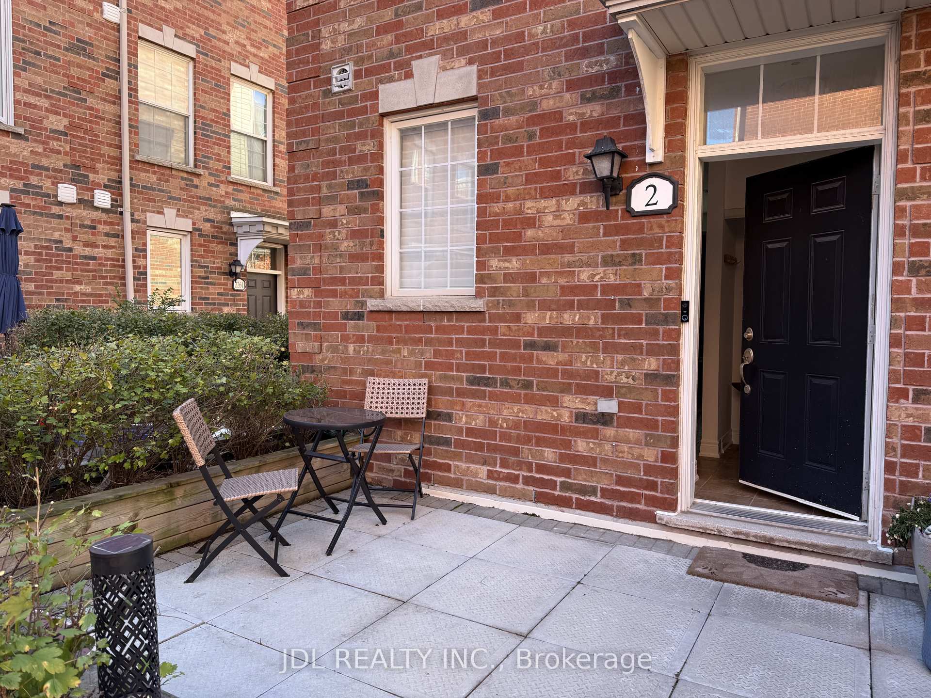 Photo 1 of 2 Fairhead Mews, Toronto, East End-Danforth — HOMEH