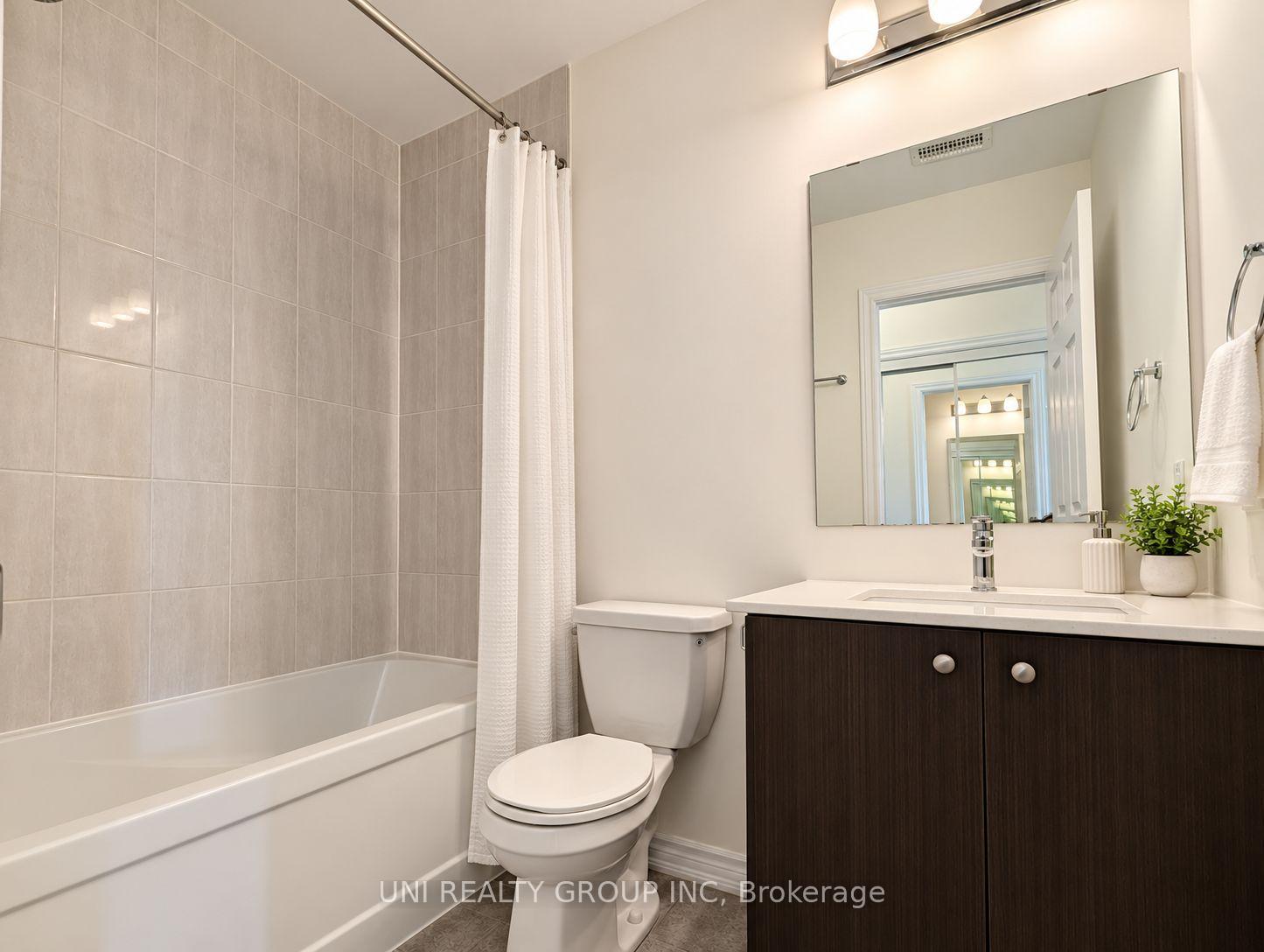 Photo 6 of 809 Mikinak Road, Ottawa, CFB Rockcliffe and Area — HOMEH