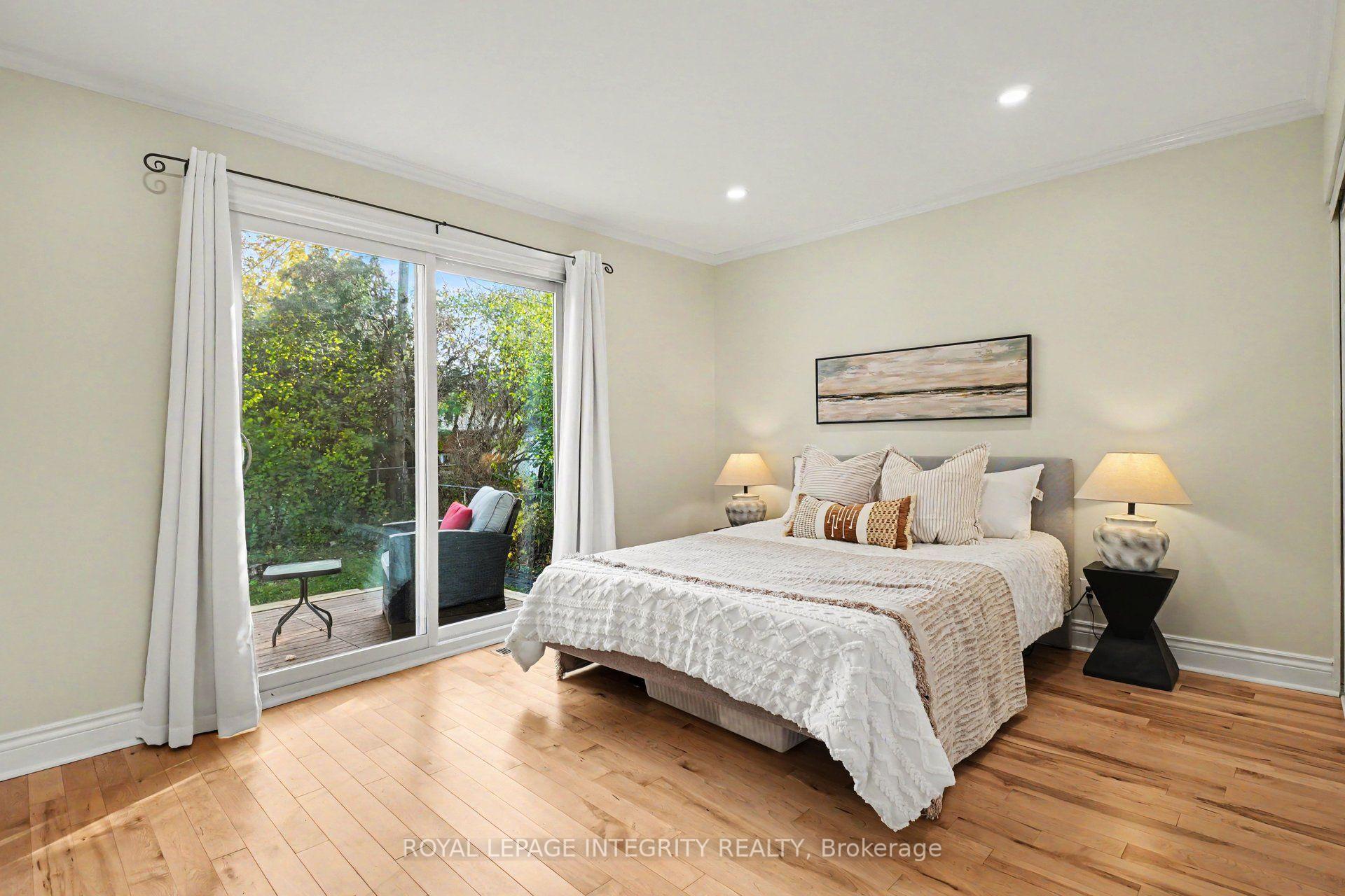 Photo 34 of 44 Millford Avenue, Ottawa, Manordale — HOMEH