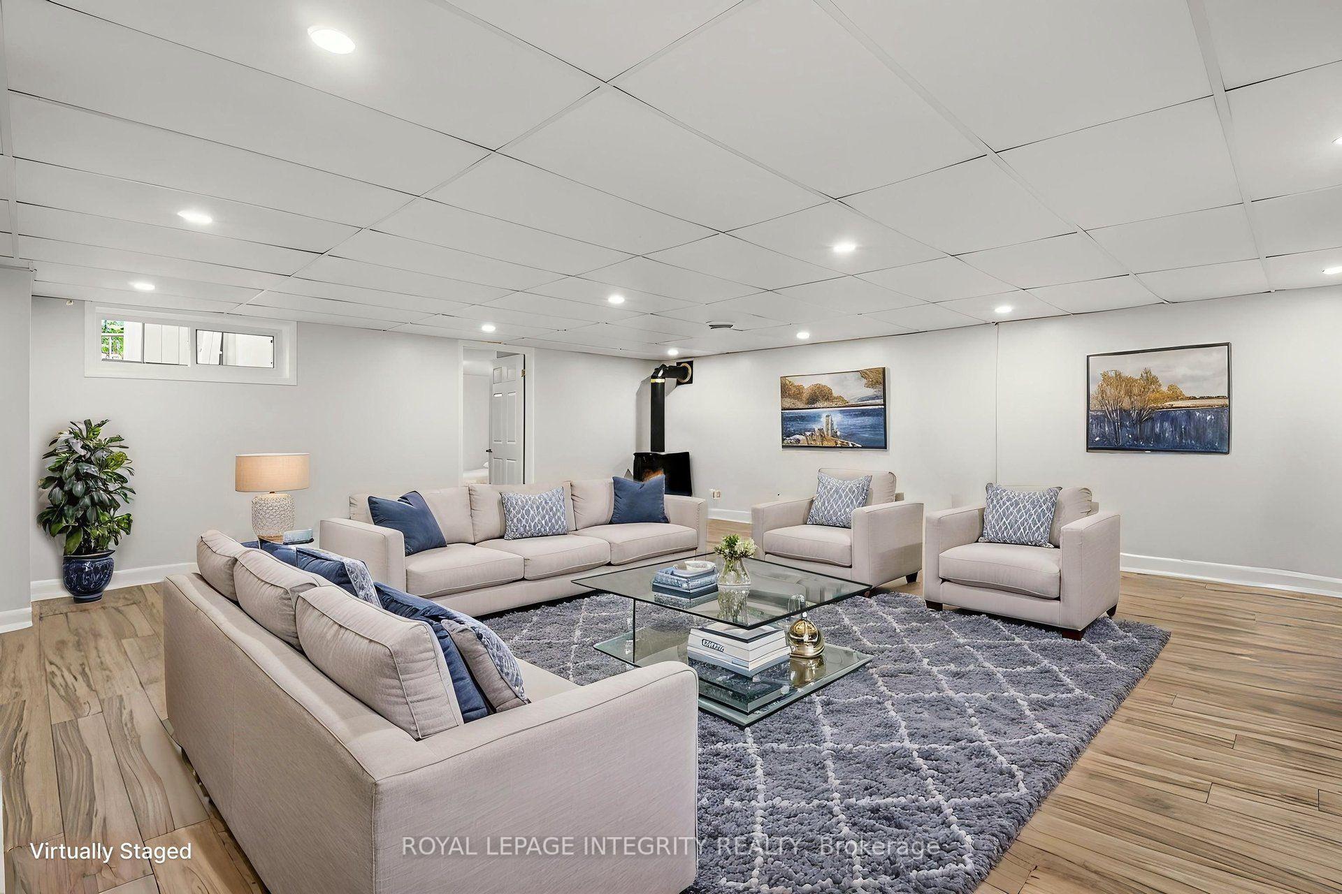 Photo 48 of 44 Millford Avenue, Ottawa, Manordale — HOMEH