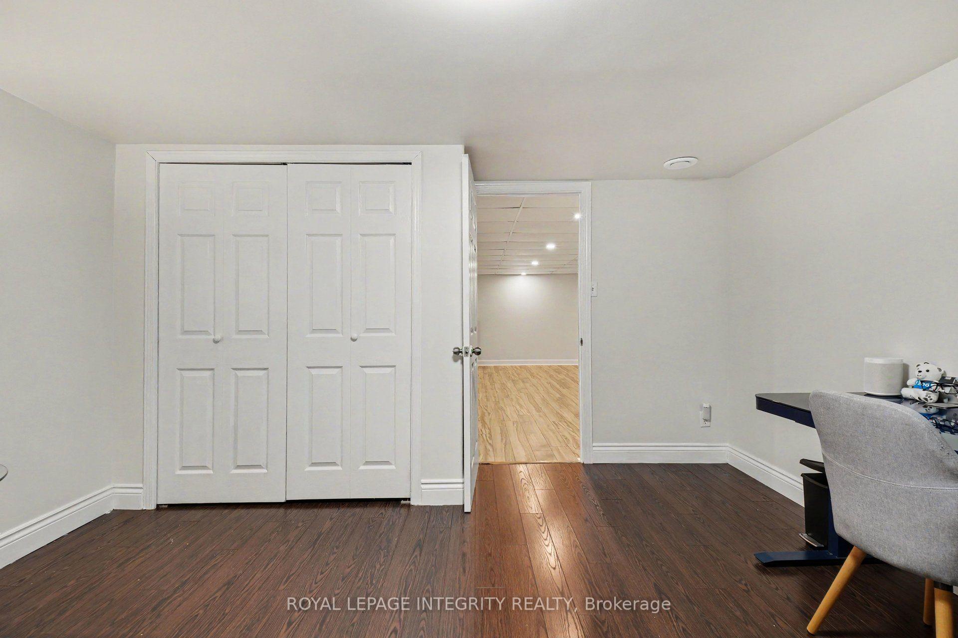 Photo 54 of 44 Millford Avenue, Ottawa, Manordale — HOMEH