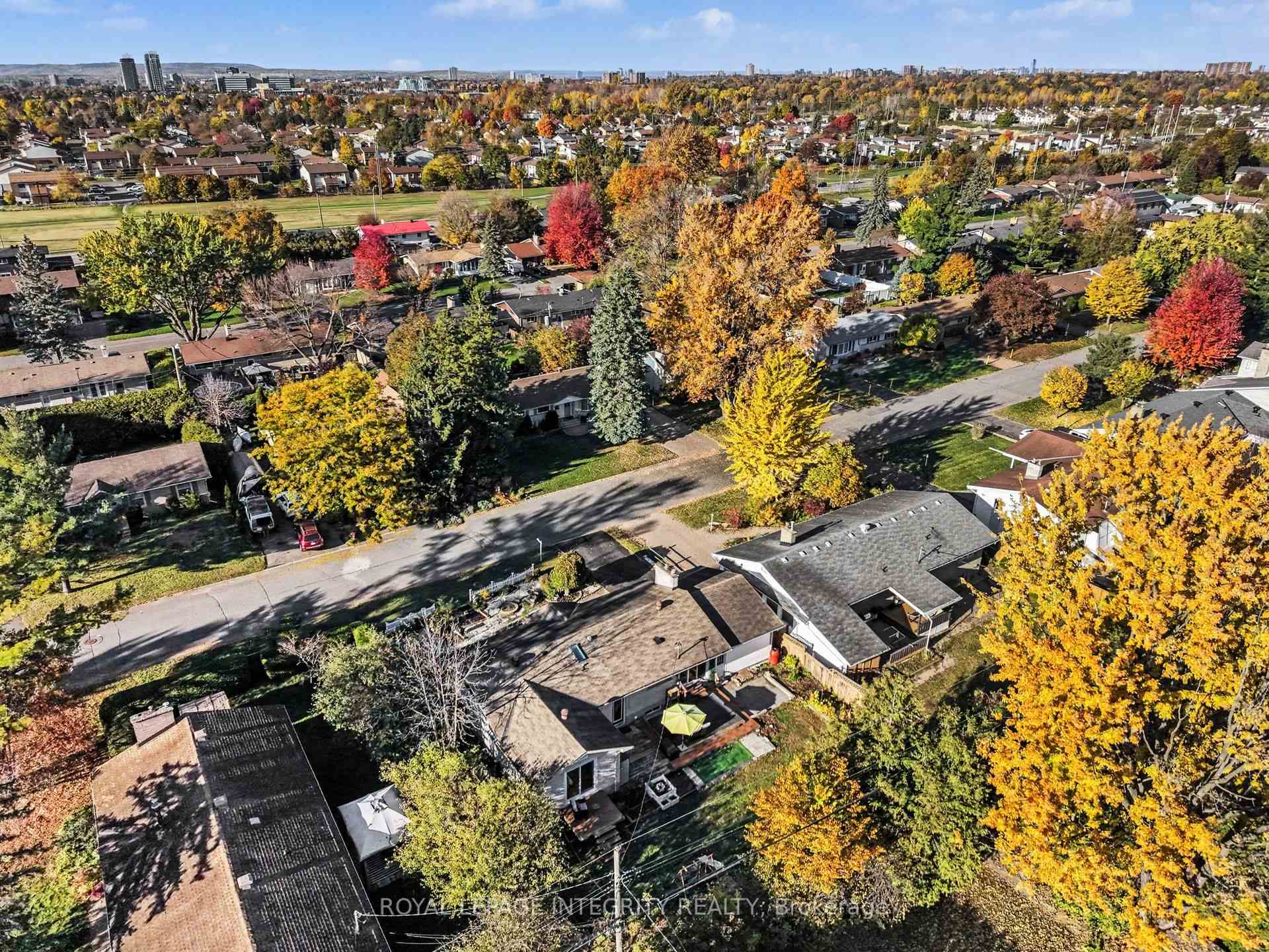 Photo 69 of 44 Millford Avenue, Ottawa, Manordale — HOMEH