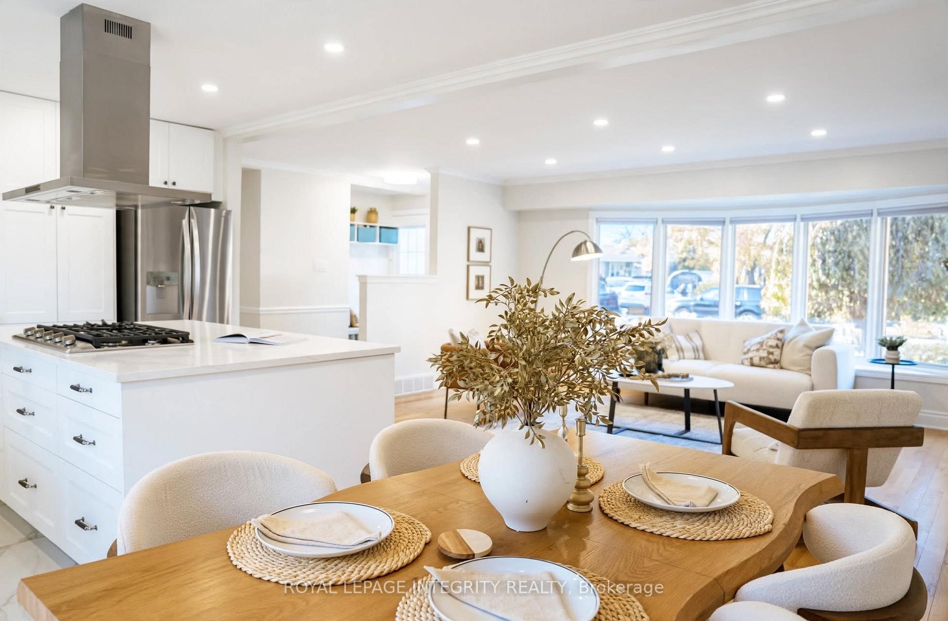 Photo 32 of 44 Millford Avenue, Ottawa, Manordale — HOMEH