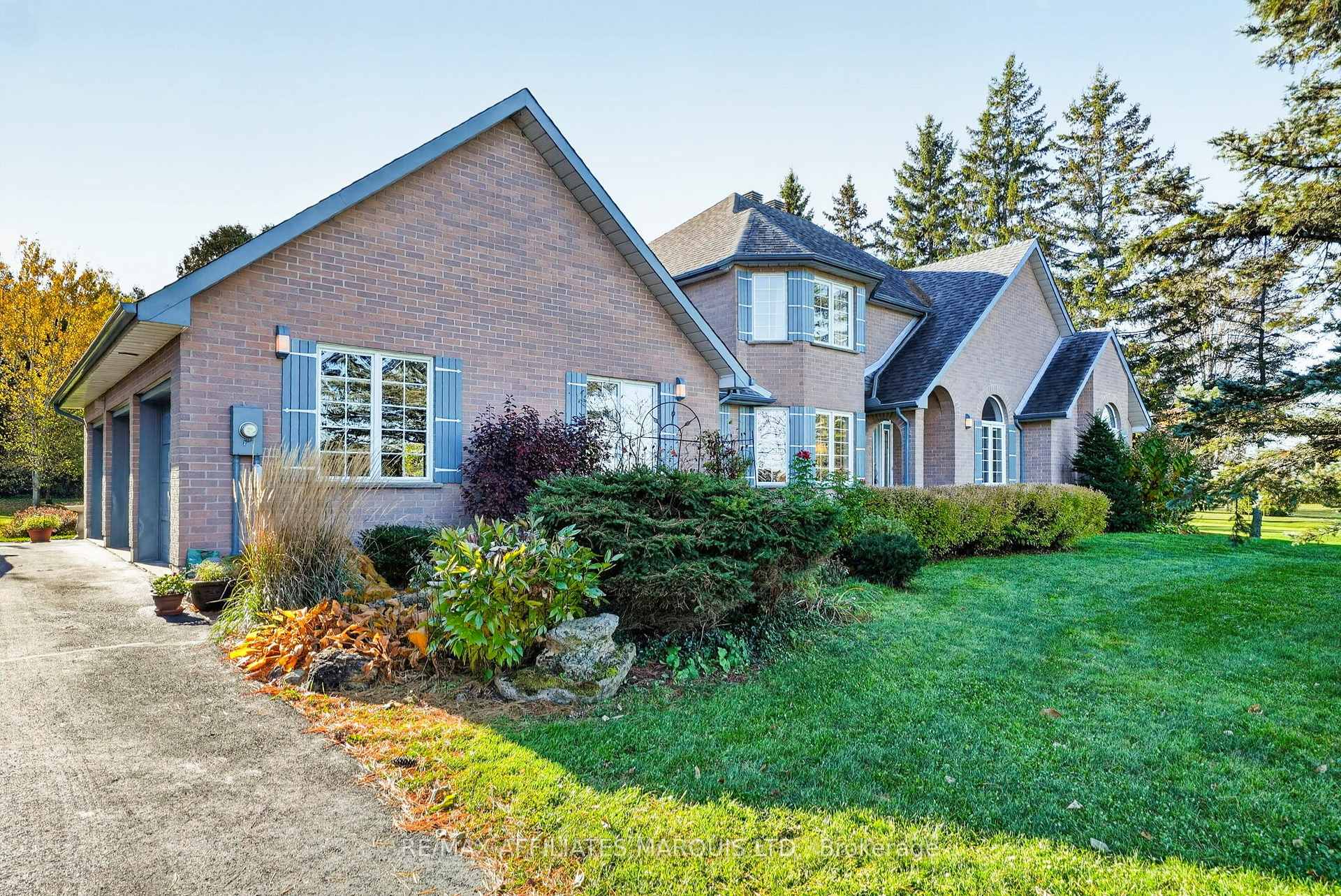 Photo 1 of 19144 Paragon Road, South Glengarry, South Glengarry (Charlottenburgh) Twp — HOMEH