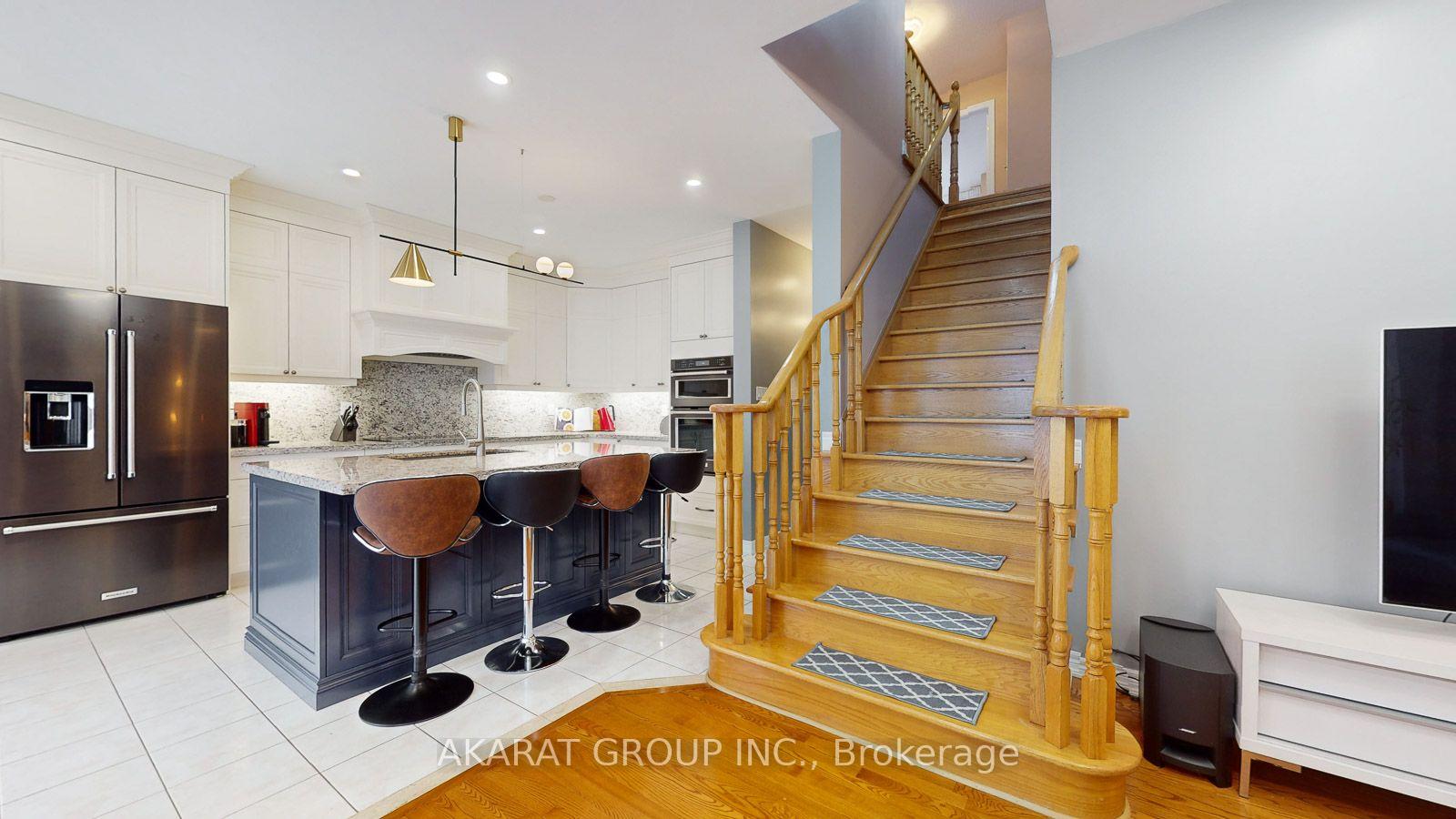 Photo 18 of 28 Saint James Avenue, Vaughan, Vellore Village — HOMEH