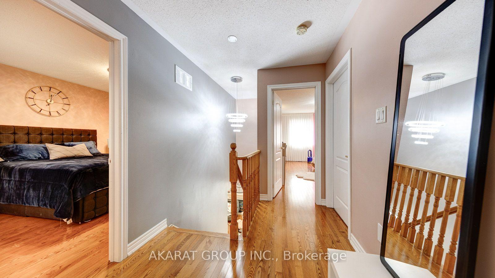 Photo 20 of 28 Saint James Avenue, Vaughan, Vellore Village — HOMEH