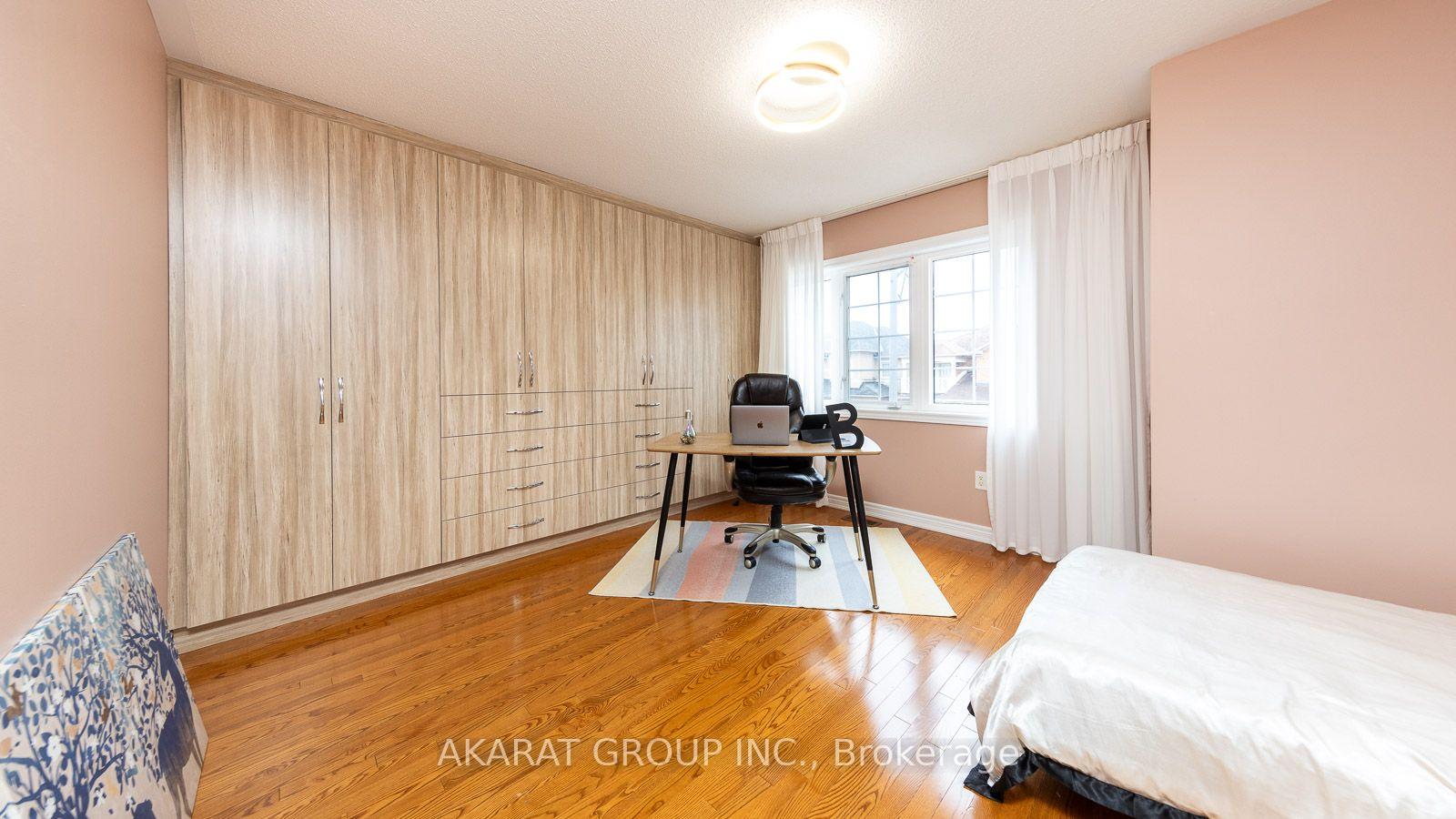 Photo 23 of 28 Saint James Avenue, Vaughan, Vellore Village — HOMEH