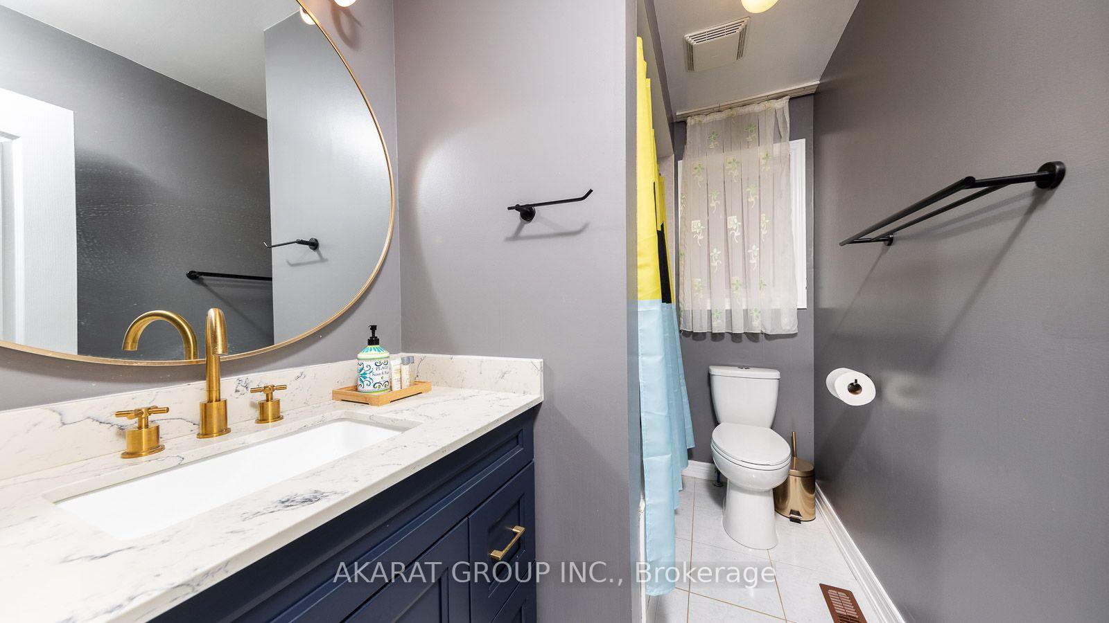Photo 24 of 28 Saint James Avenue, Vaughan, Vellore Village — HOMEH