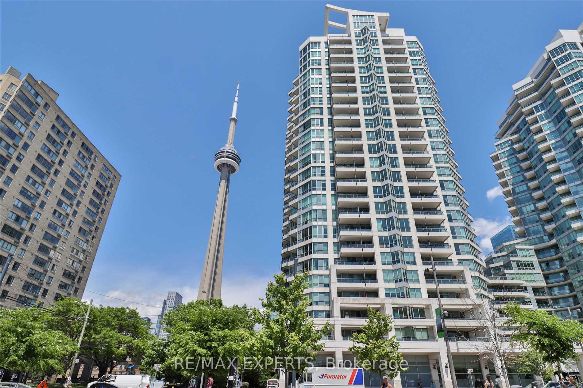 Photo 1 of Unit 327, 230 Queens Quay W, Toronto, Waterfront Communities — HOMEH