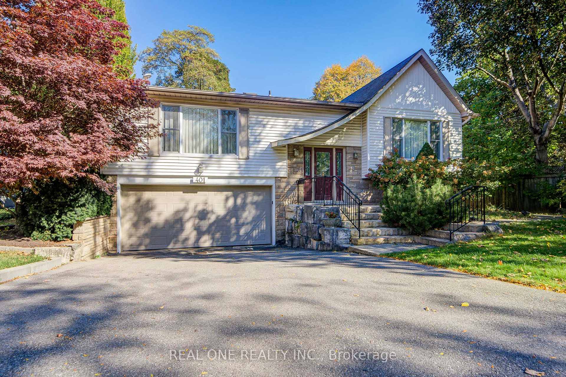 Photo of 401 Swinburne Road