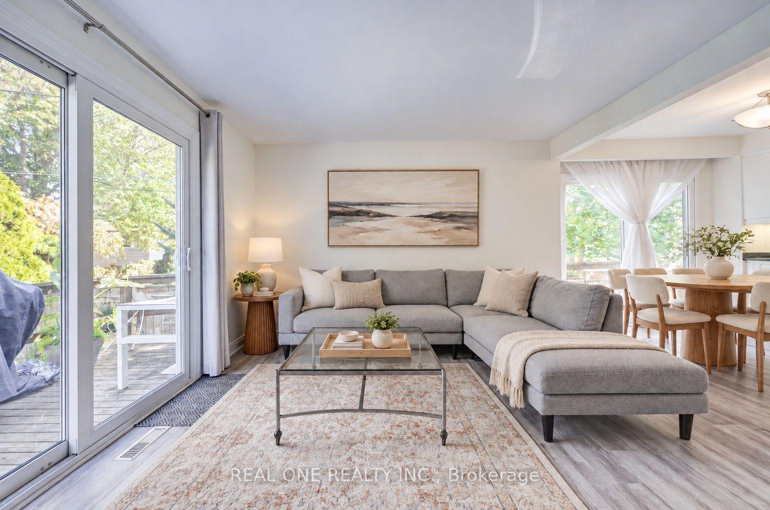 Photo 20 of 401 Swinburne Road, Burlington, Roseland — HOMEH