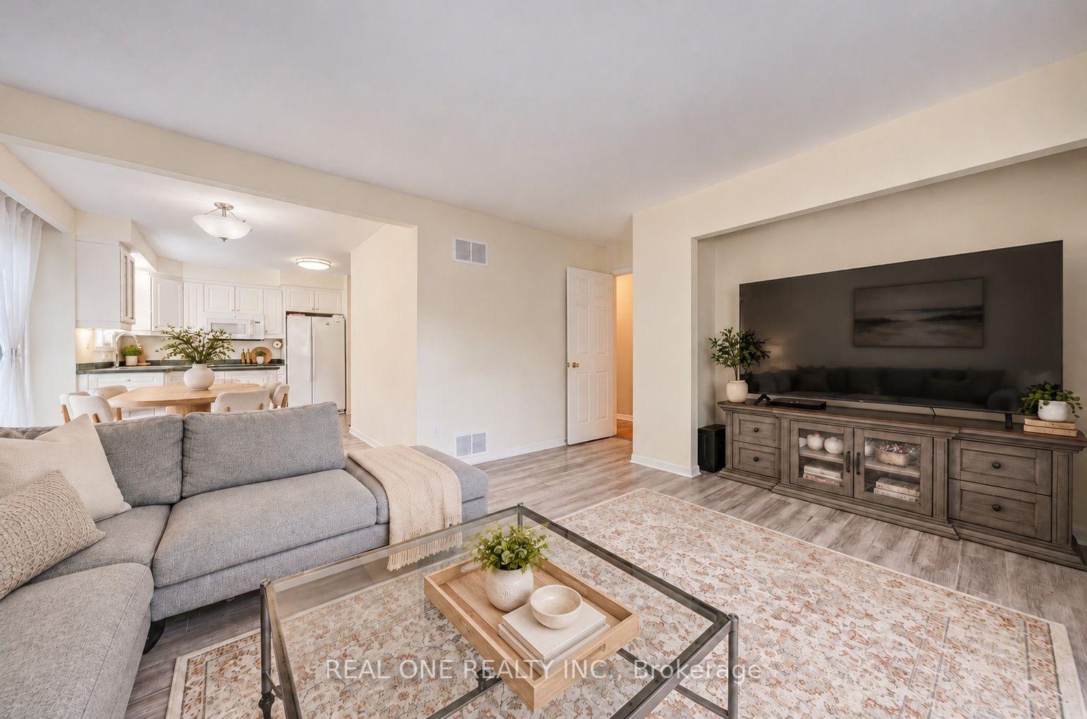 Photo 21 of 401 Swinburne Road, Burlington, Roseland — HOMEH