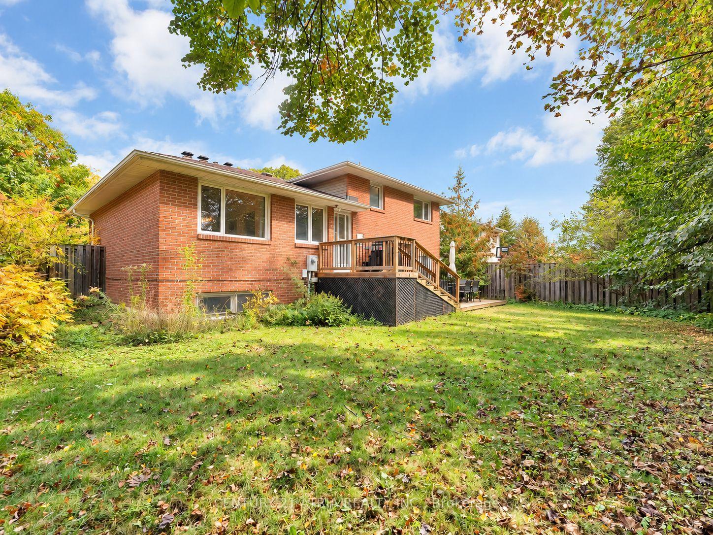 Photo 29 of 18 Castledene Crescent, Scarborough, Tam O'Shanter-Sullivan — HOMEH