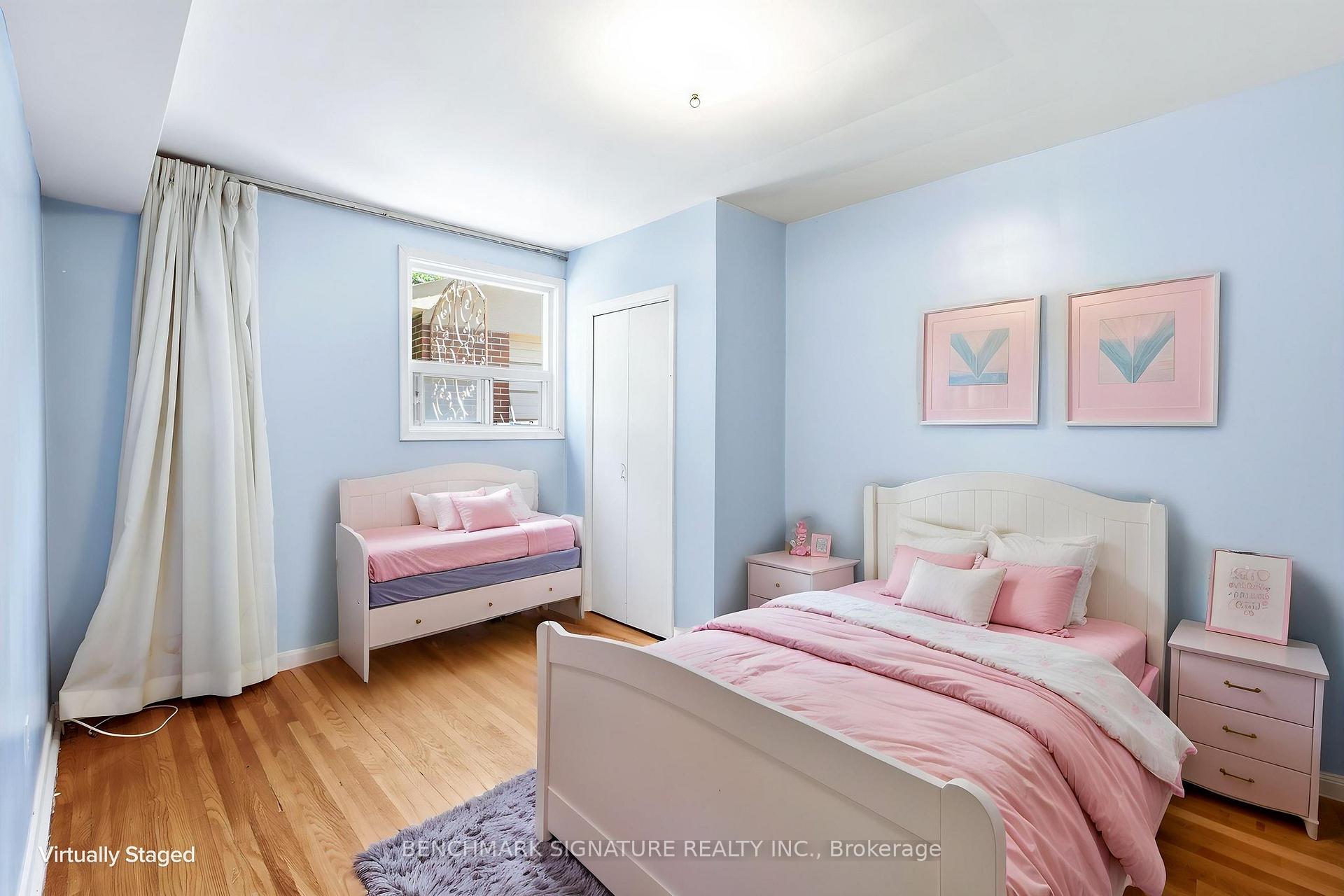 Photo 9 of 51 Baybrook Crescent, Scarborough, Woburn — HOMEH