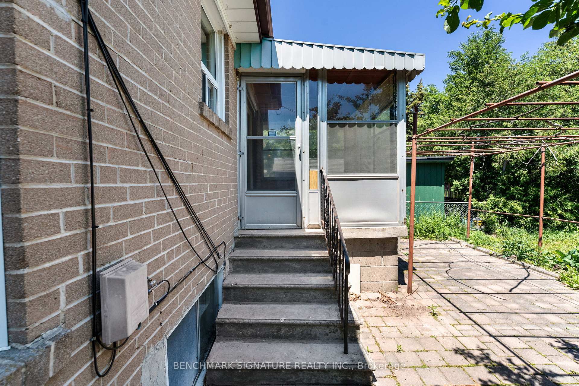 Photo 35 of 51 Baybrook Crescent, Scarborough, Woburn — HOMEH