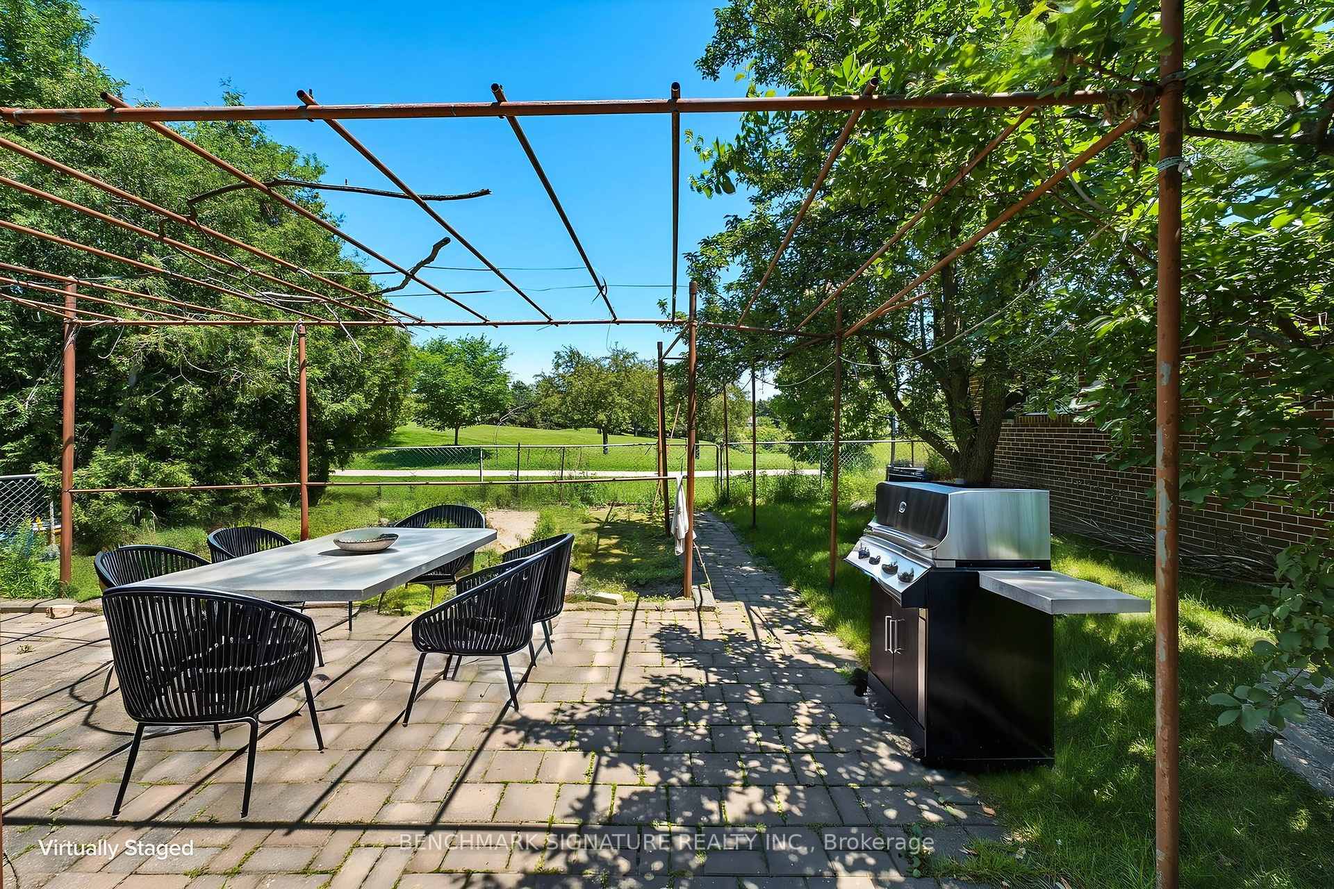 Photo 36 of 51 Baybrook Crescent, Scarborough, Woburn — HOMEH