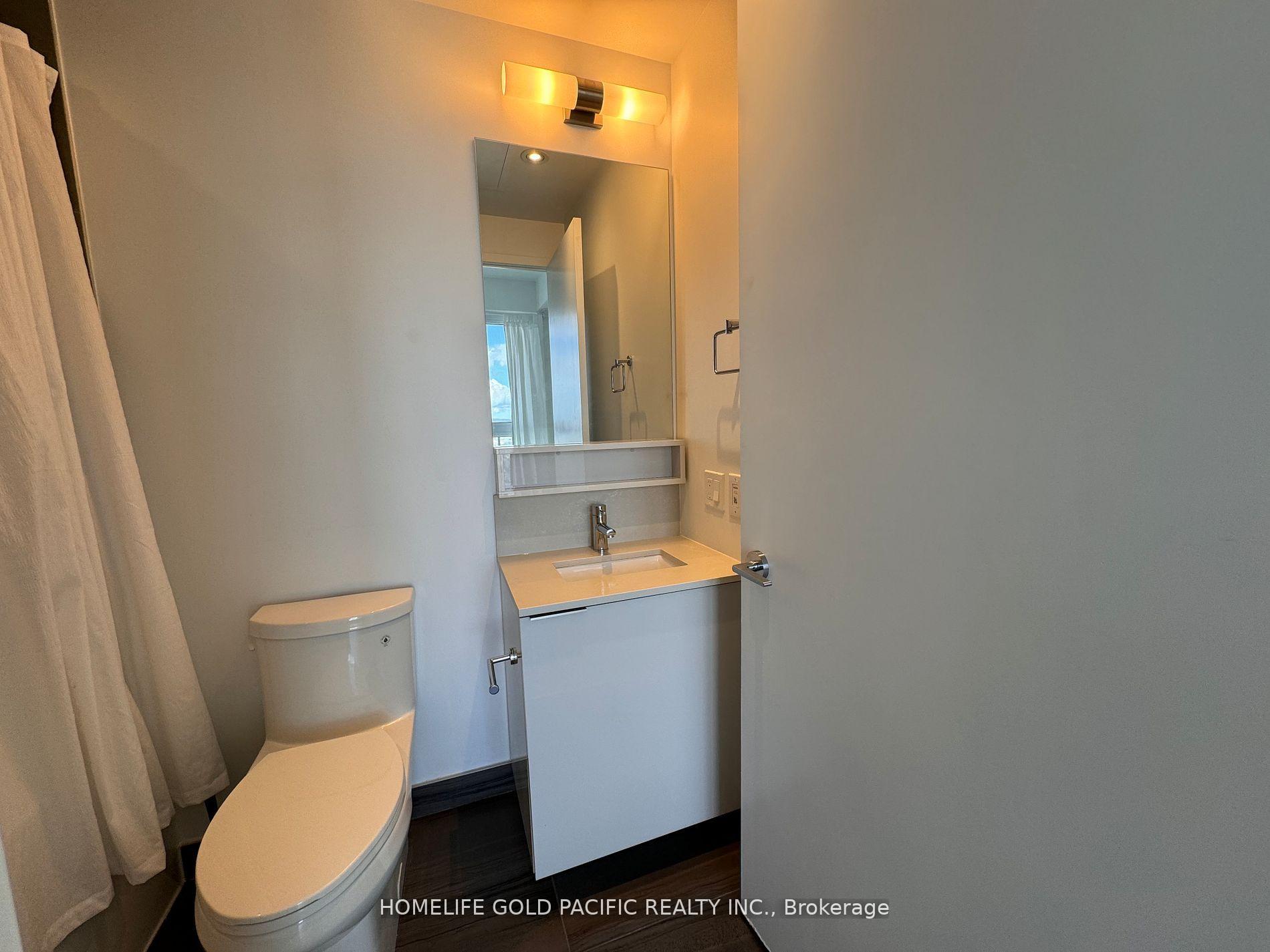 Photo 12 of Unit 4510, 5 buttermill Avenue, Vaughan, Vaughan Corporate Centre — HOMEH