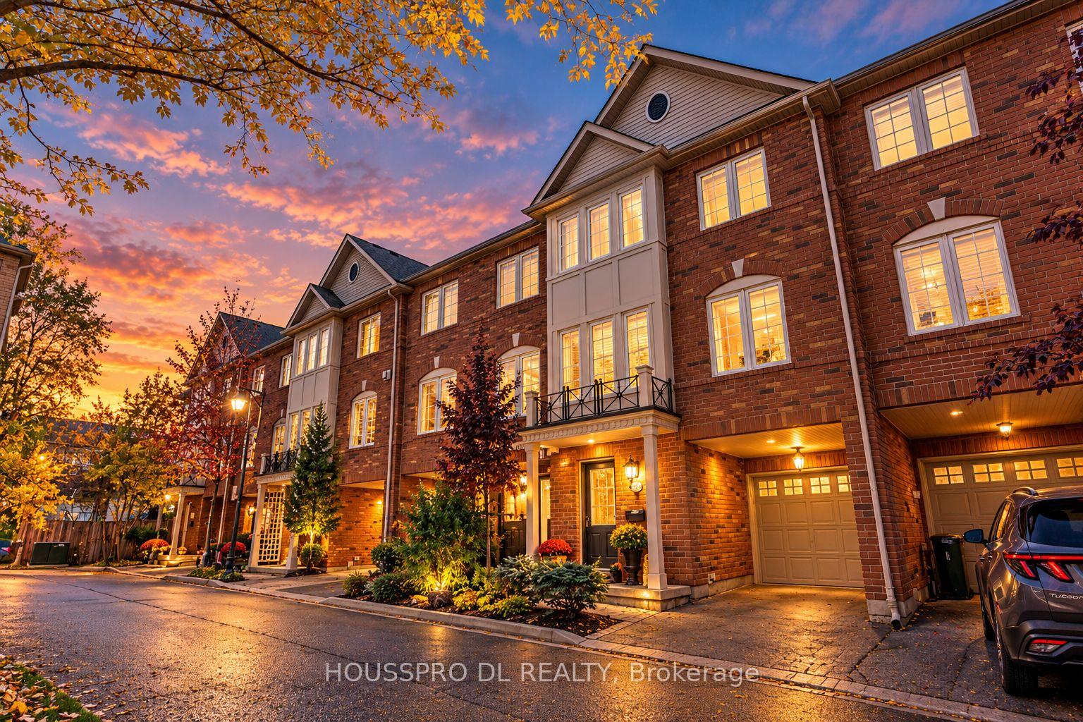 Photo 1 of Unit 12, 619 Evans Avenue, Etobicoke, Alderwood — HOMEH