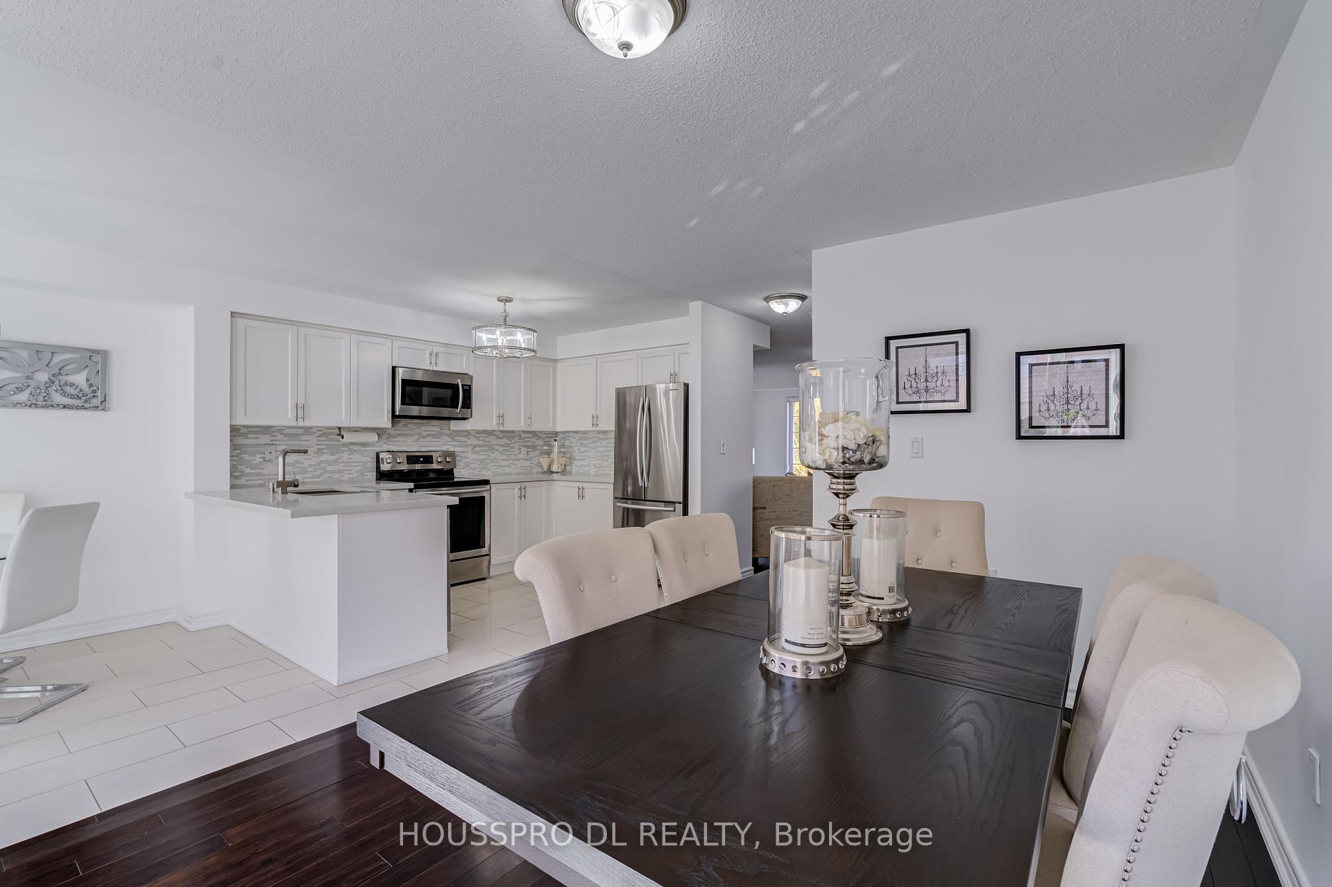 Photo 22 of Unit 12, 619 Evans Avenue, Etobicoke, Alderwood — HOMEH