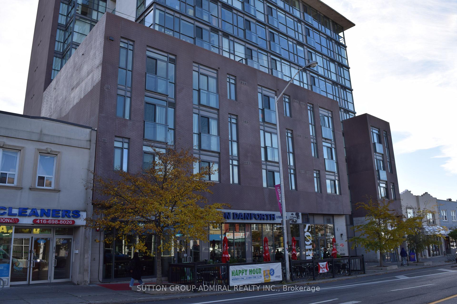 Photo 1 of Unit Unit# 411, 2055 Danforth Avenue, Toronto, Woodbine Corridor — HOMEH