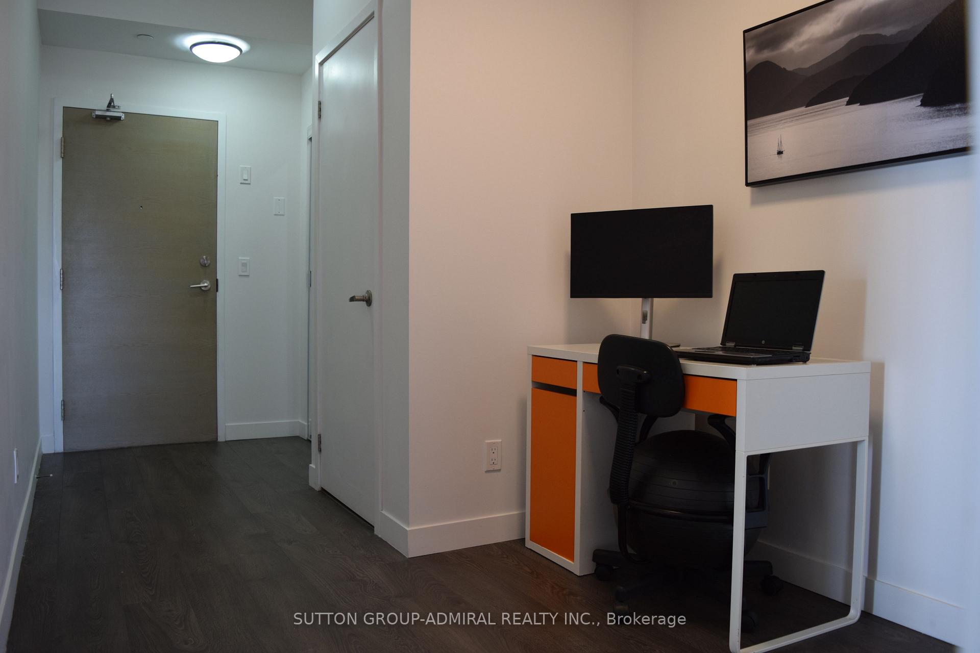 Photo 8 of Unit Unit# 411, 2055 Danforth Avenue, Toronto, Woodbine Corridor — HOMEH