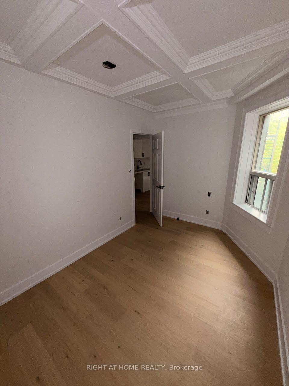 Photo 3 of Unit 202, 2245 Dundas Street W, Toronto, High Park-Swansea — HOMEH