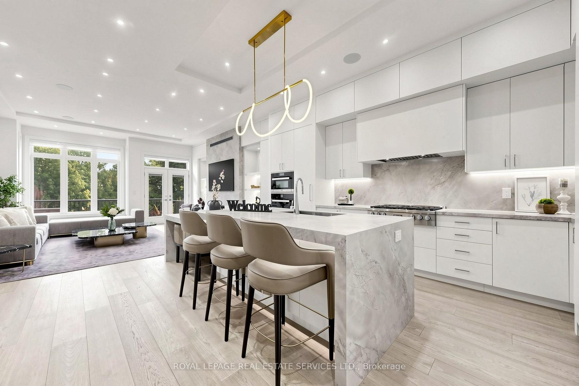 Photo 11 of 383 Melrose Avenue, Toronto, Bedford Park-Nortown — HOMEH