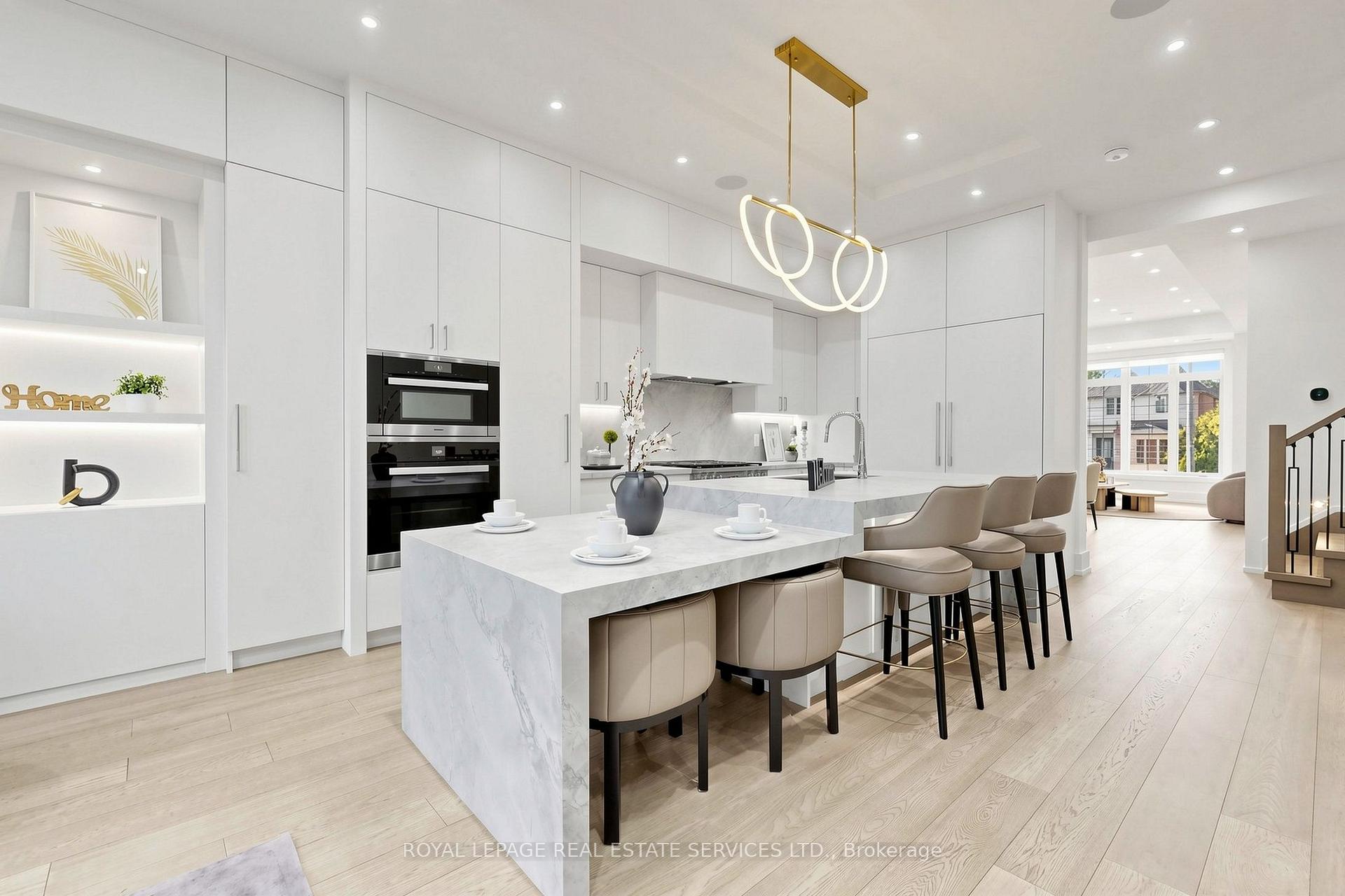 Photo 12 of 383 Melrose Avenue, Toronto, Bedford Park-Nortown — HOMEH