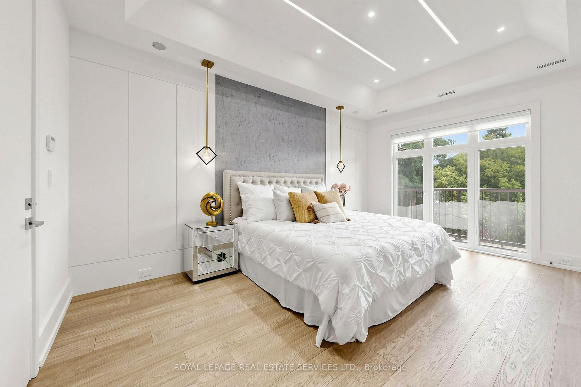 Photo 18 of 383 Melrose Avenue, Toronto, Bedford Park-Nortown — HOMEH