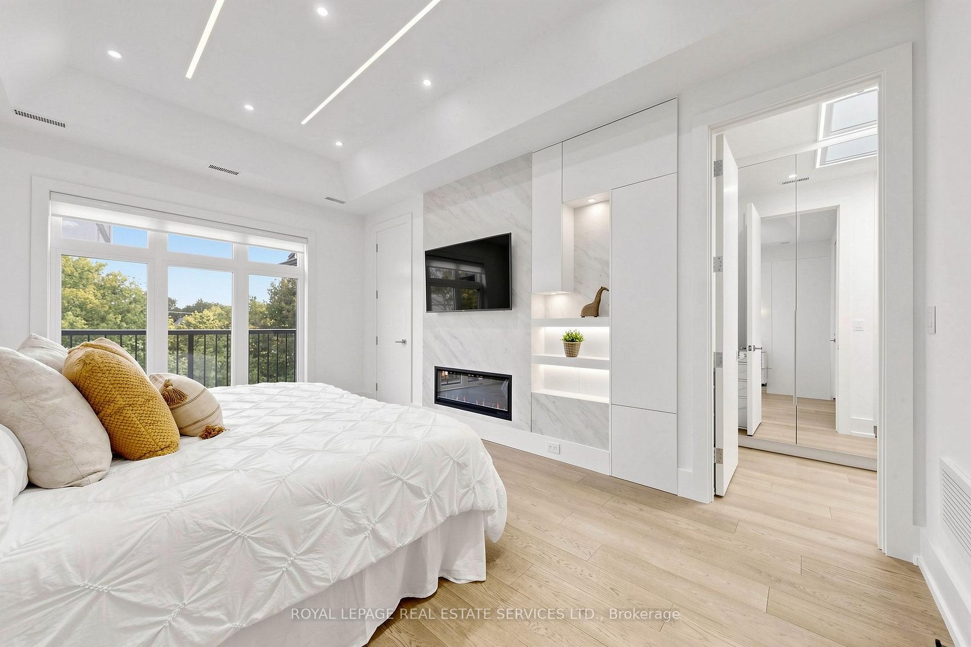 Photo 19 of 383 Melrose Avenue, Toronto, Bedford Park-Nortown — HOMEH
