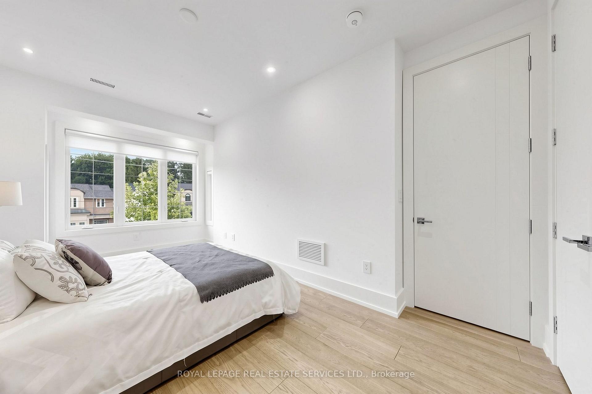 Photo 24 of 383 Melrose Avenue, Toronto, Bedford Park-Nortown — HOMEH