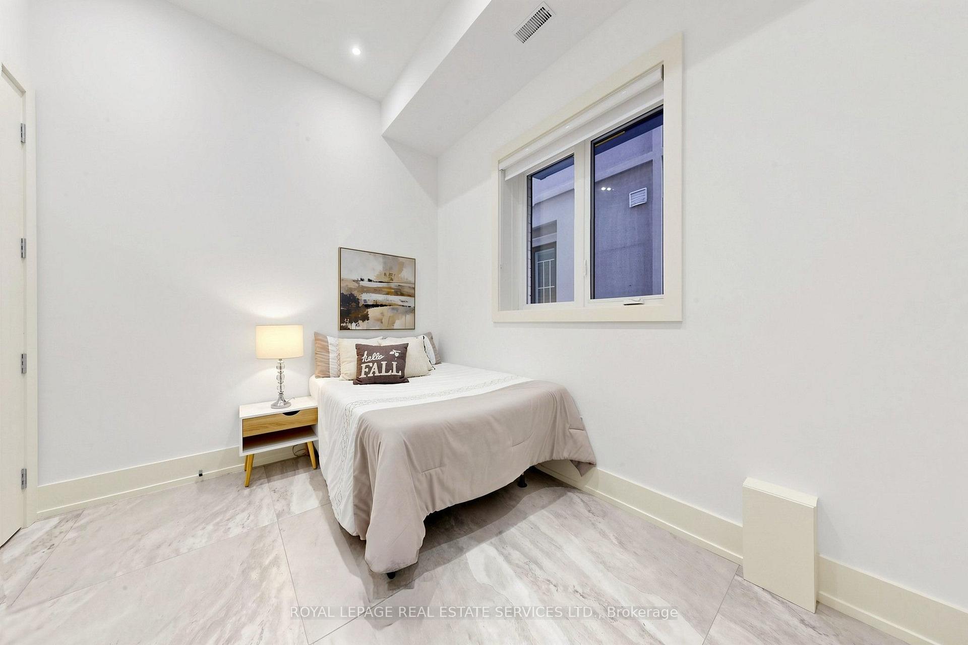 Photo 33 of 383 Melrose Avenue, Toronto, Bedford Park-Nortown — HOMEH