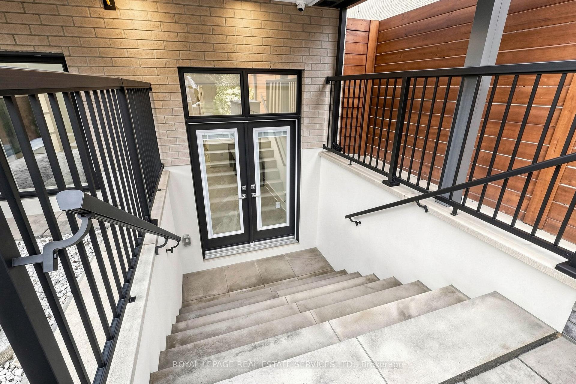 Photo 40 of 383 Melrose Avenue, Toronto, Bedford Park-Nortown — HOMEH