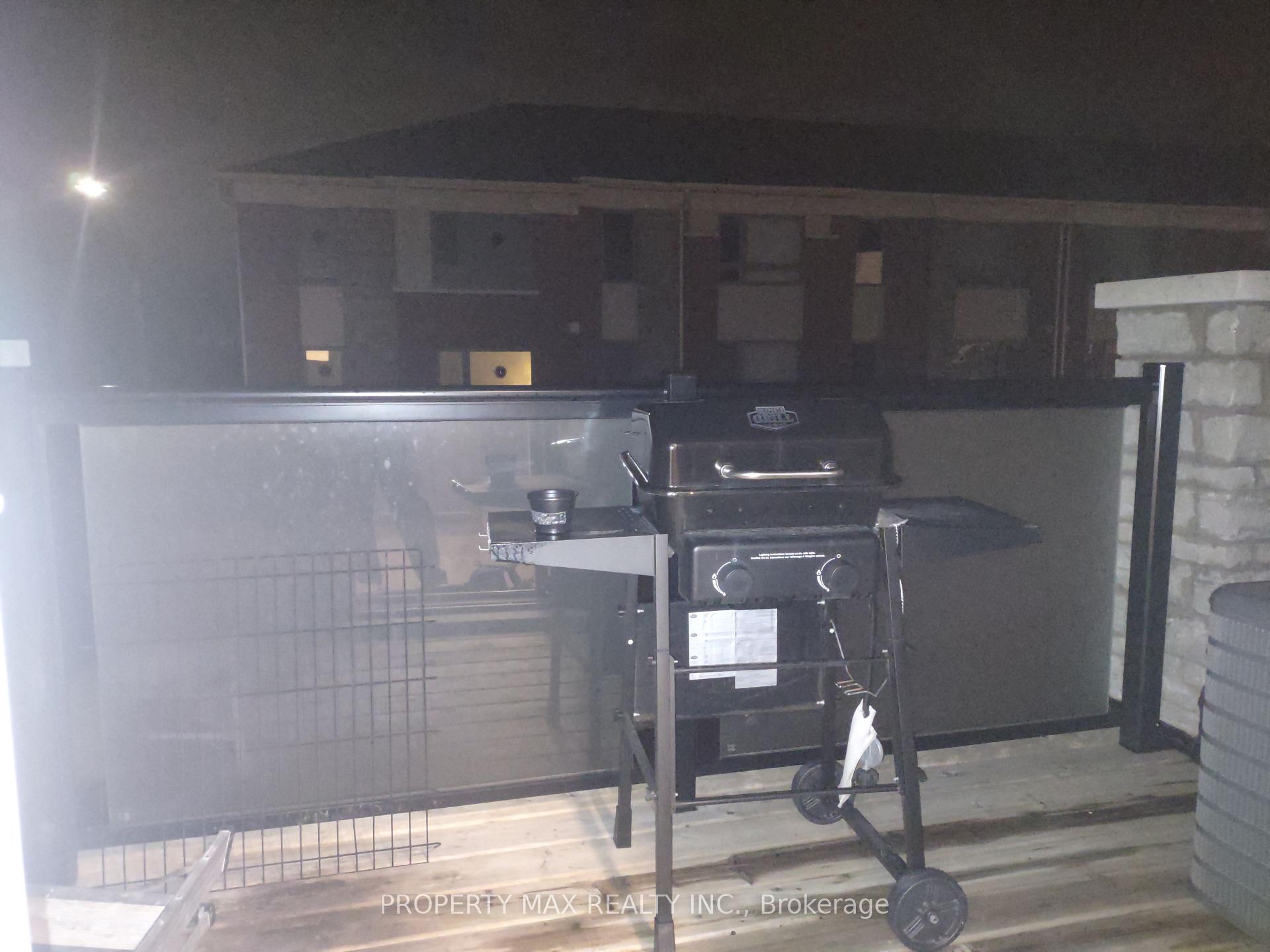 Photo 5 of Unit 12, 240 Lagerfeld Drive, Brampton, Northwest Brampton — HOMEH