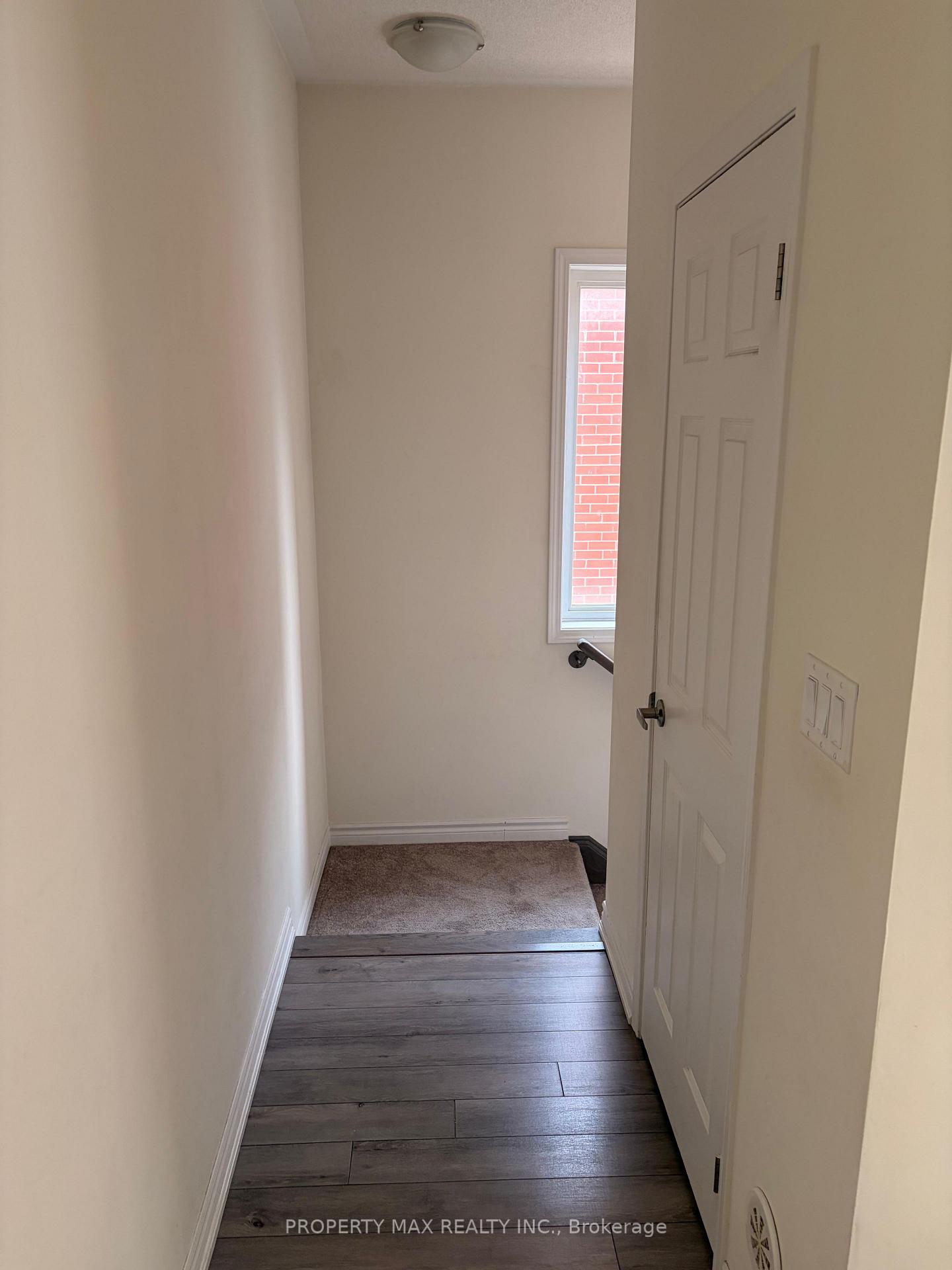 Photo 8 of Unit 12, 240 Lagerfeld Drive, Brampton, Northwest Brampton — HOMEH