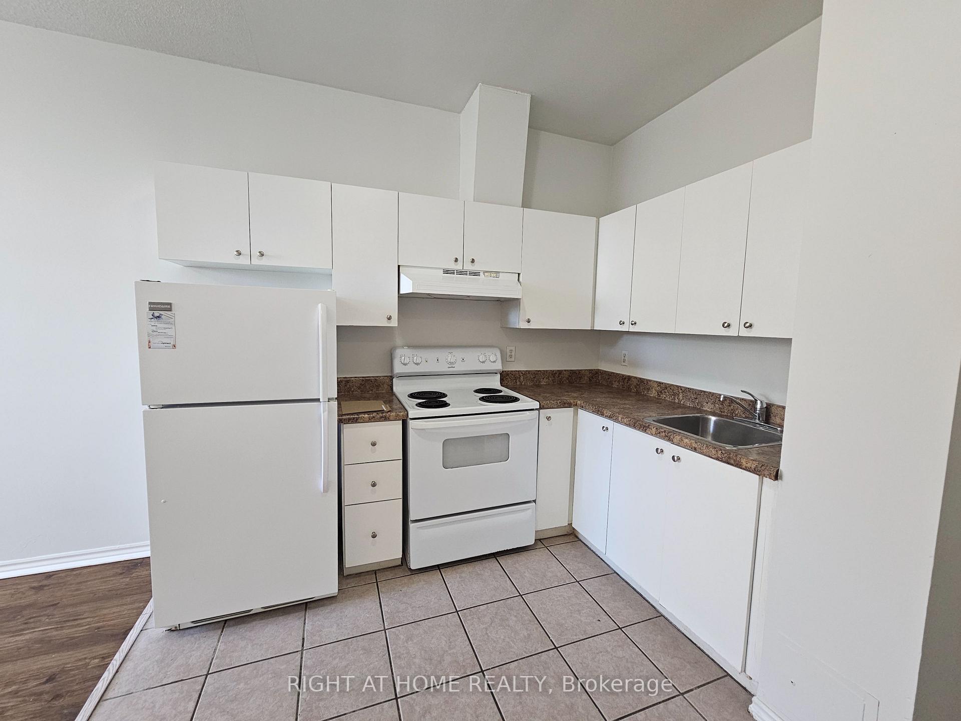 Photo 2 of Unit 309, 1801 Eglinton Avenue W, Toronto, Oakwood Village — HOMEH