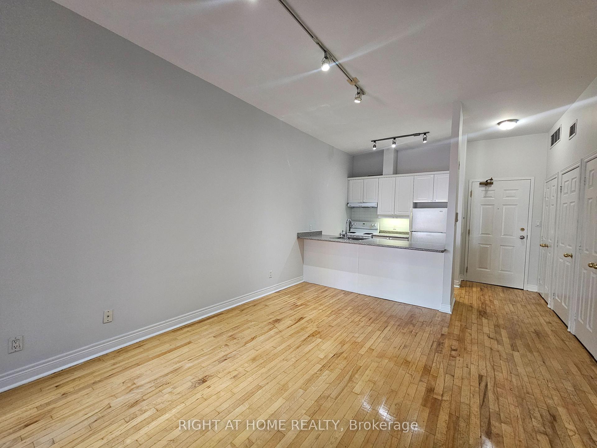 Photo 9 of Unit 207, 524 Yonge Street, Toronto, Church-Yonge Corridor — HOMEH