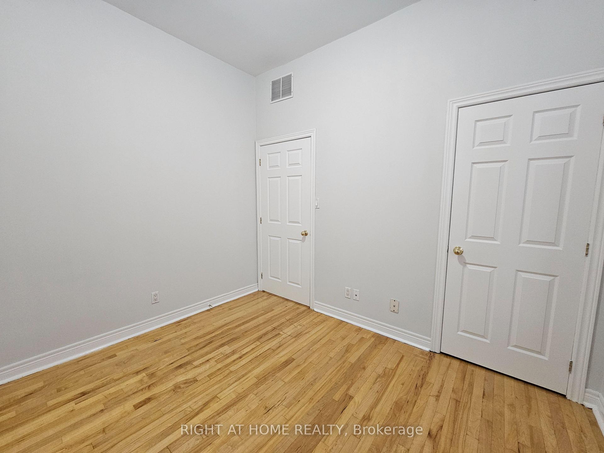 Photo 19 of Unit 207, 524 Yonge Street, Toronto, Church-Yonge Corridor — HOMEH