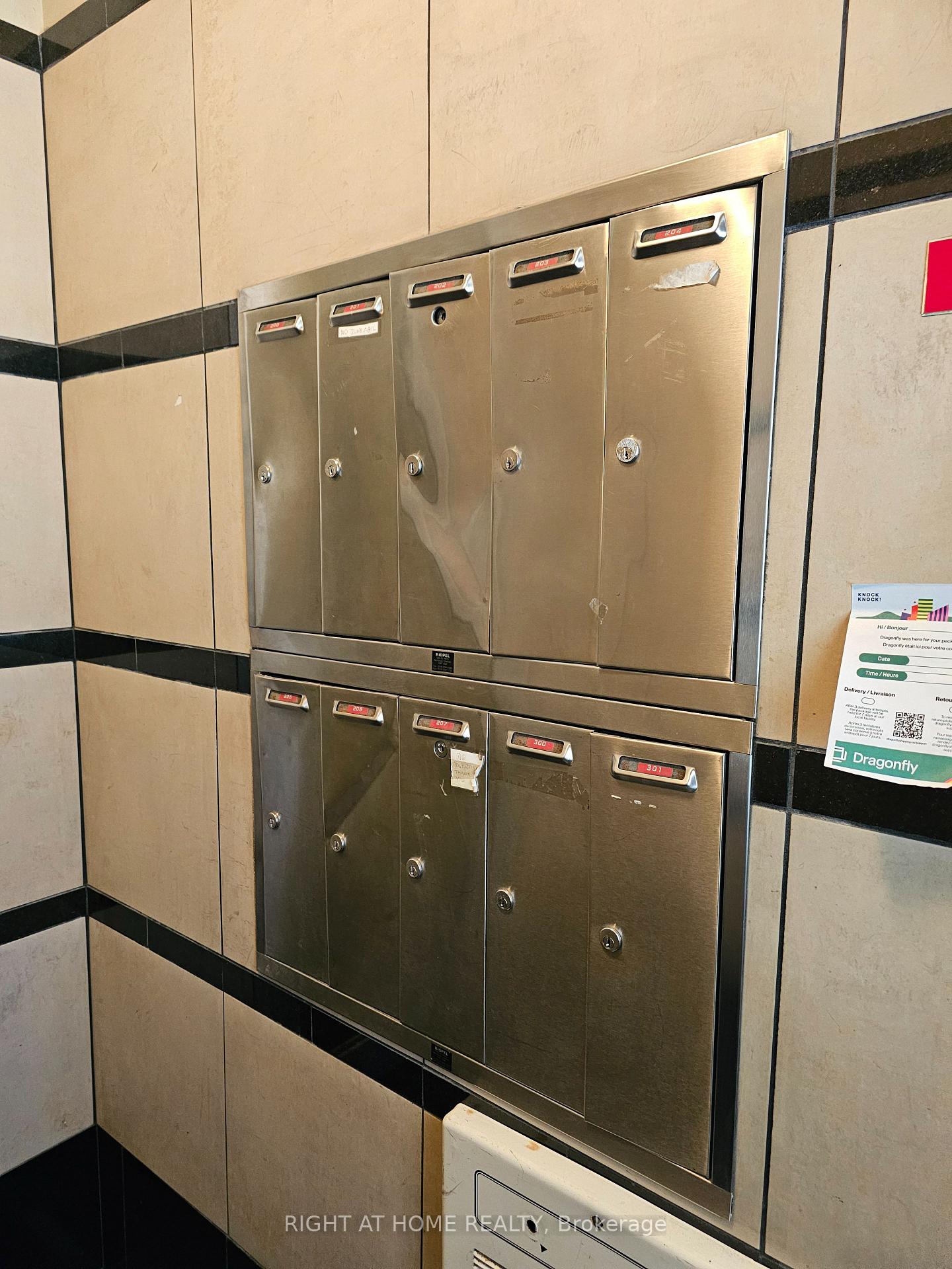 Photo 27 of Unit 207, 524 Yonge Street, Toronto, Church-Yonge Corridor — HOMEH