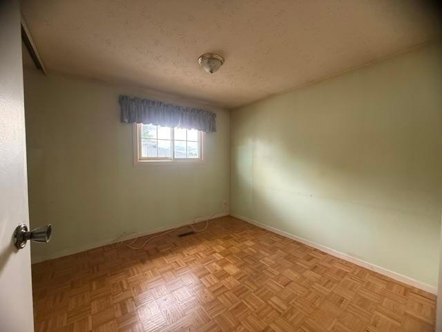 Photo 10 of 10 Farrell Crescent, Elliot Lake — HOMEH