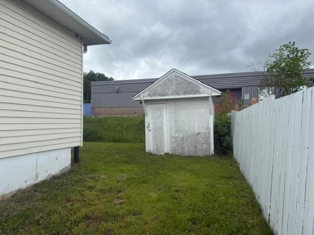 Photo 17 of 10 Farrell Crescent, Elliot Lake — HOMEH