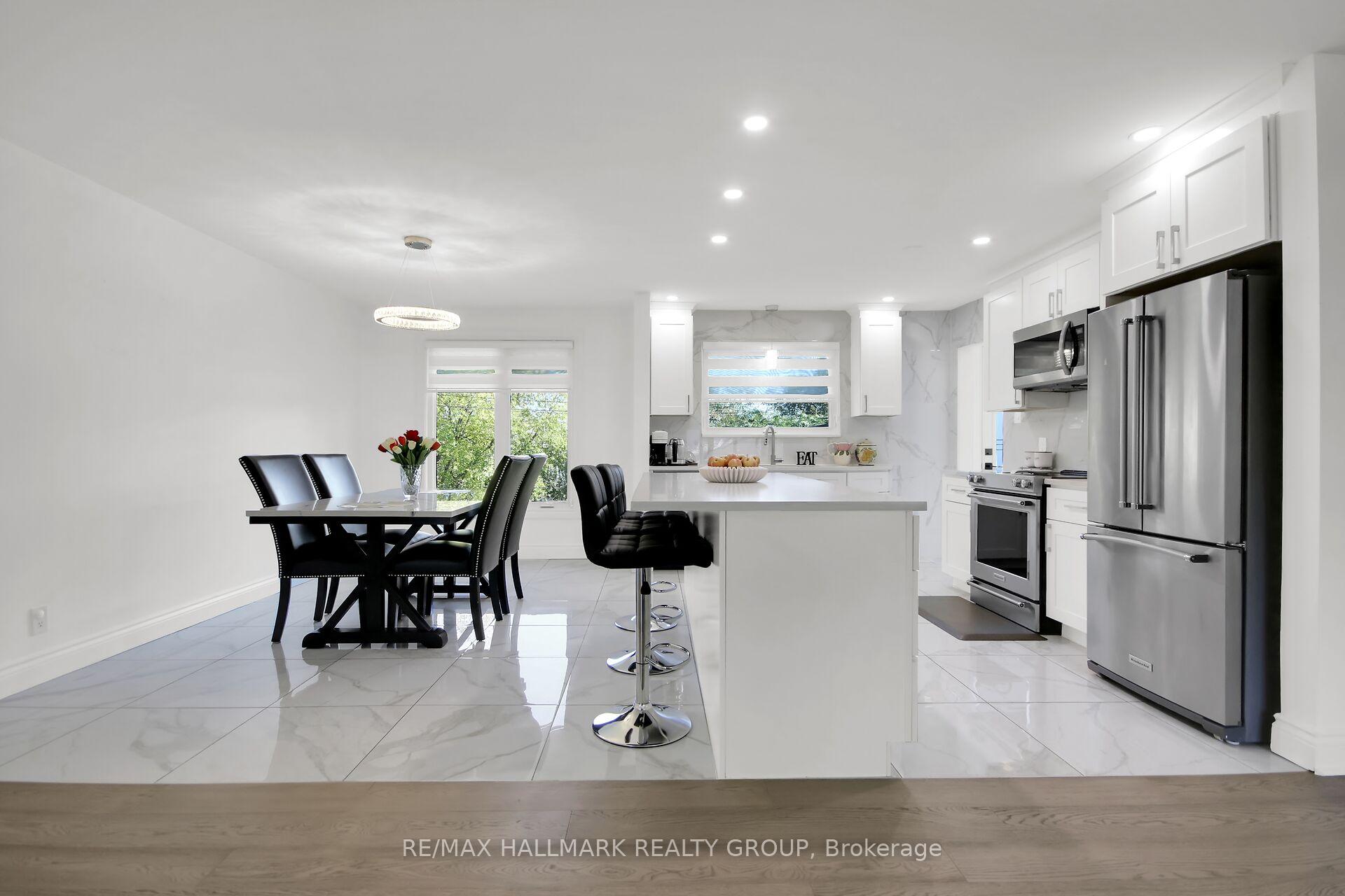 Photo 8 of 1190 Maple Avenue, Ottawa, Manotick Village & Manotick Estates — HOMEH