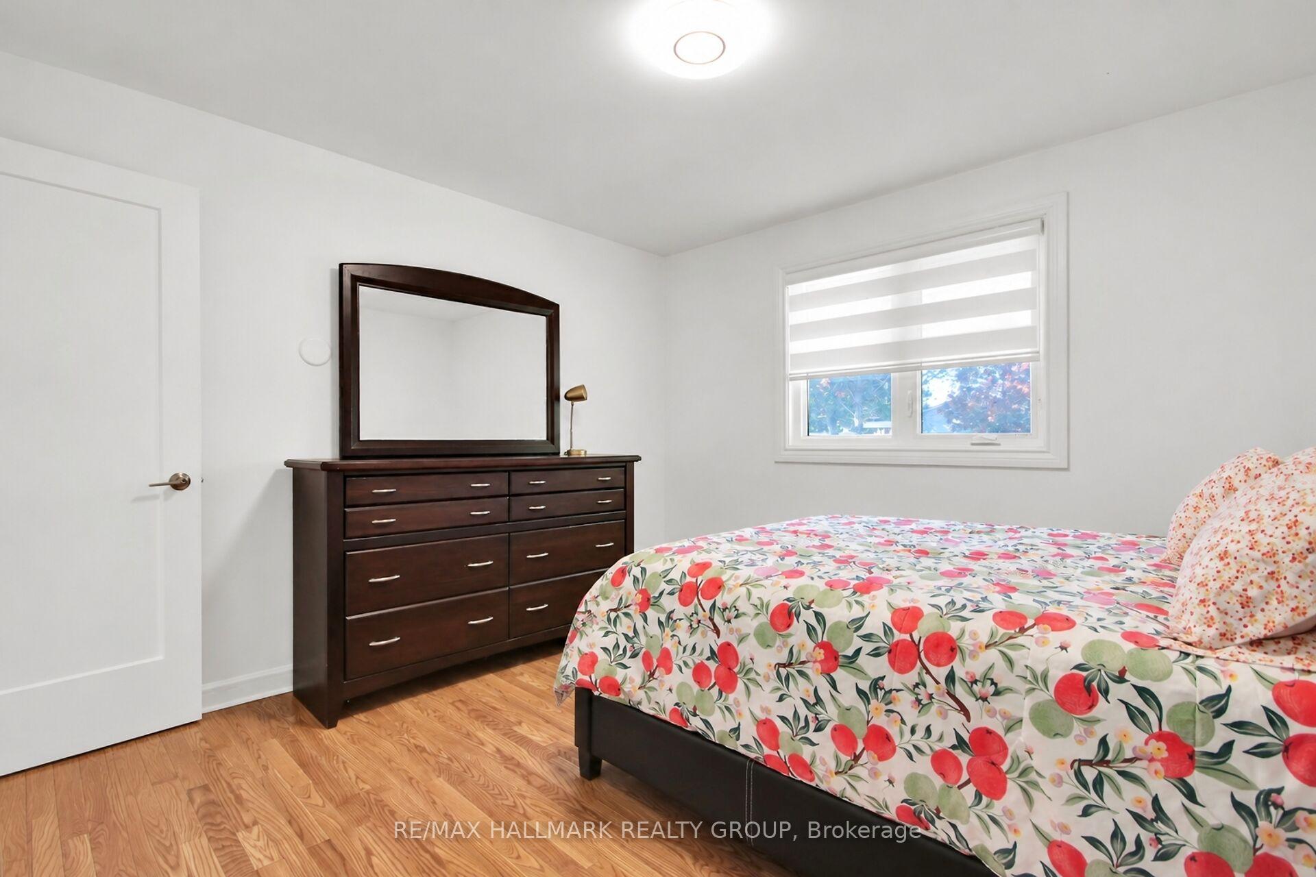 Photo 25 of 1190 Maple Avenue, Ottawa, Manotick Village & Manotick Estates — HOMEH