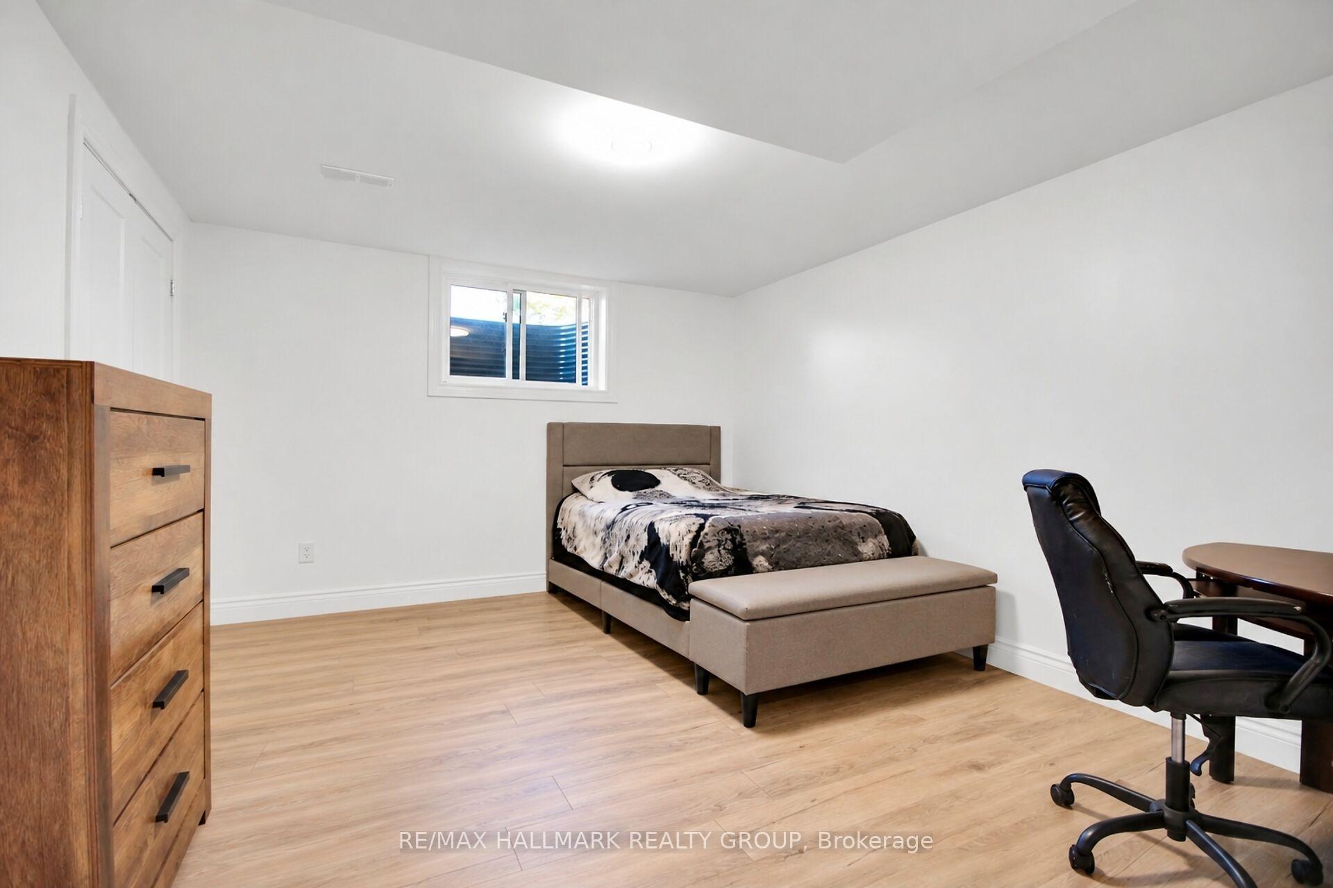 Photo 36 of 1190 Maple Avenue, Ottawa, Manotick Village & Manotick Estates — HOMEH