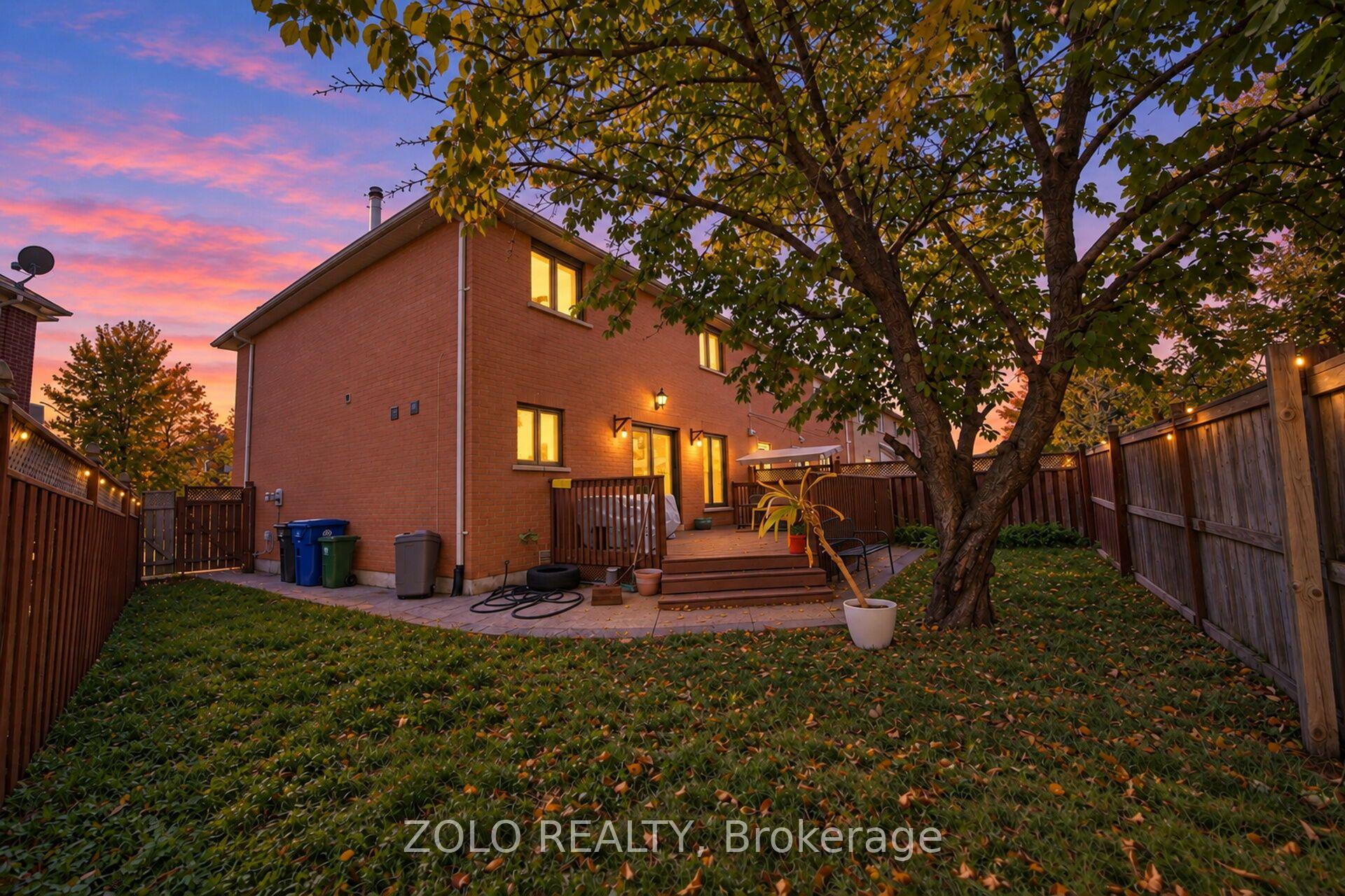 Photo 35 of 30 Morningdew Crescent, Brampton, Sandringham-Wellington — HOMEH
