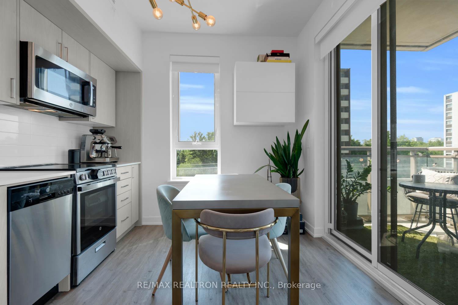 Photo 12 of Unit 507, 1 Cardiff Road, Toronto, Mount Pleasant East — HOMEH