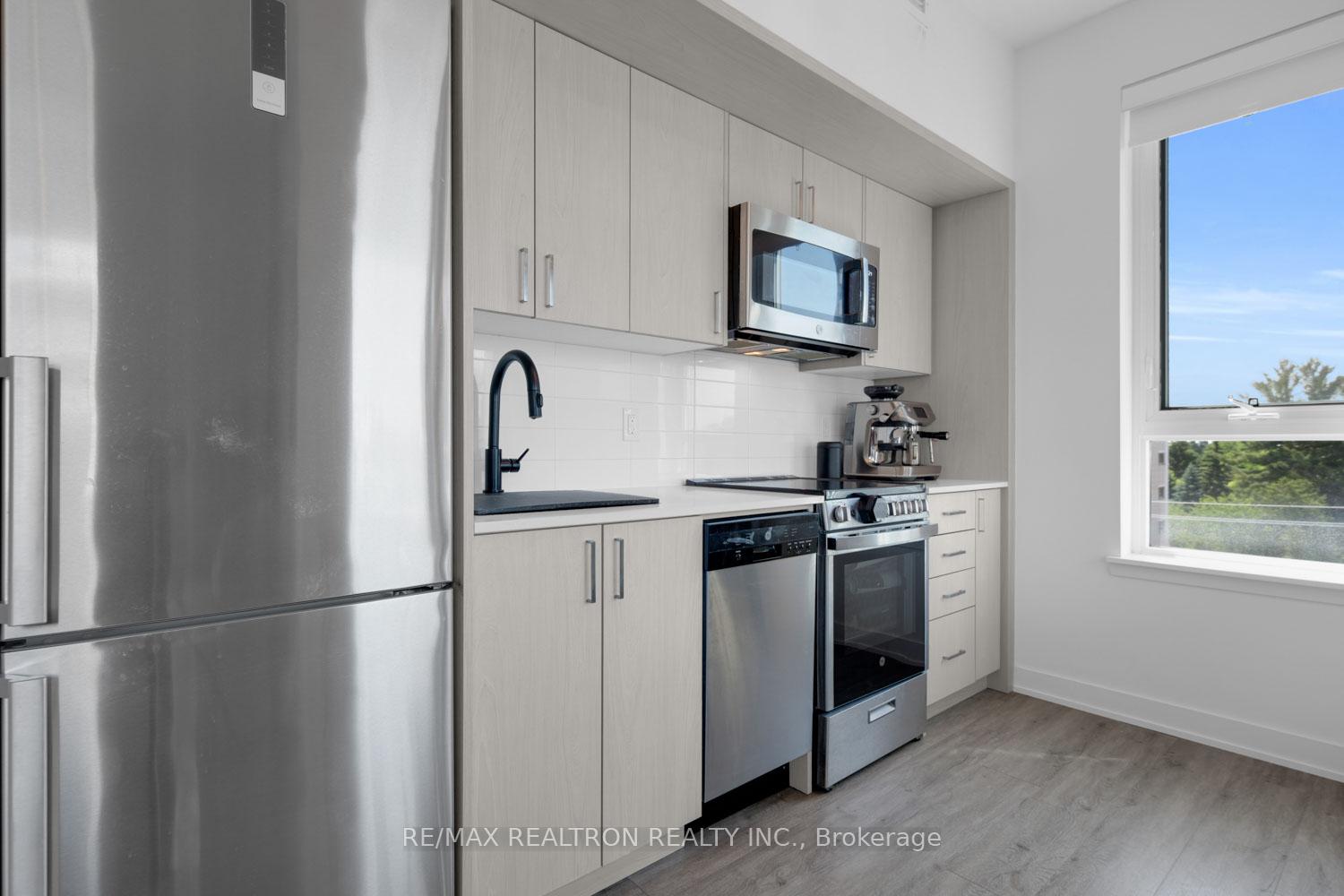 Photo 13 of Unit 507, 1 Cardiff Road, Toronto, Mount Pleasant East — HOMEH